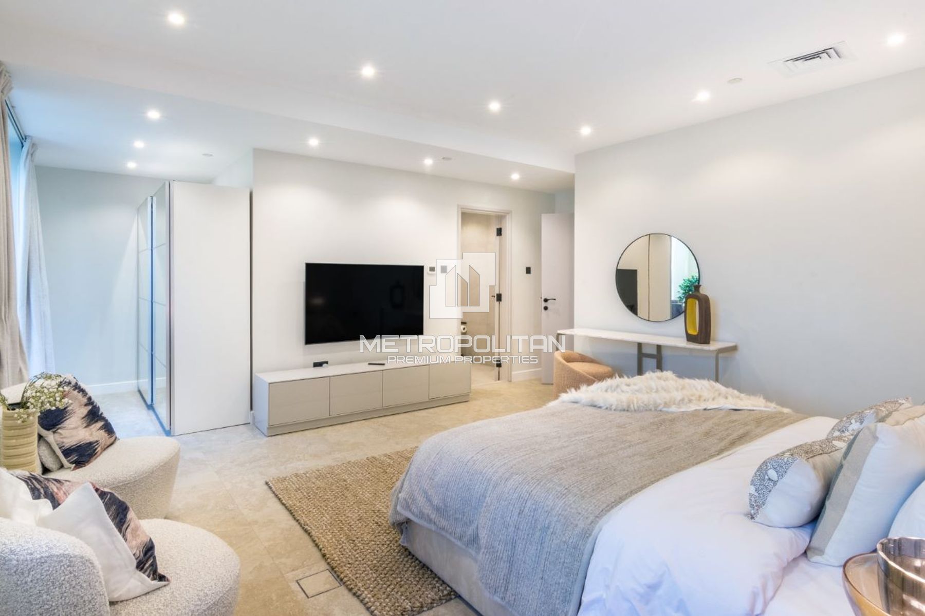 Luxury Penthouse | Upgraded | Panoramic Views