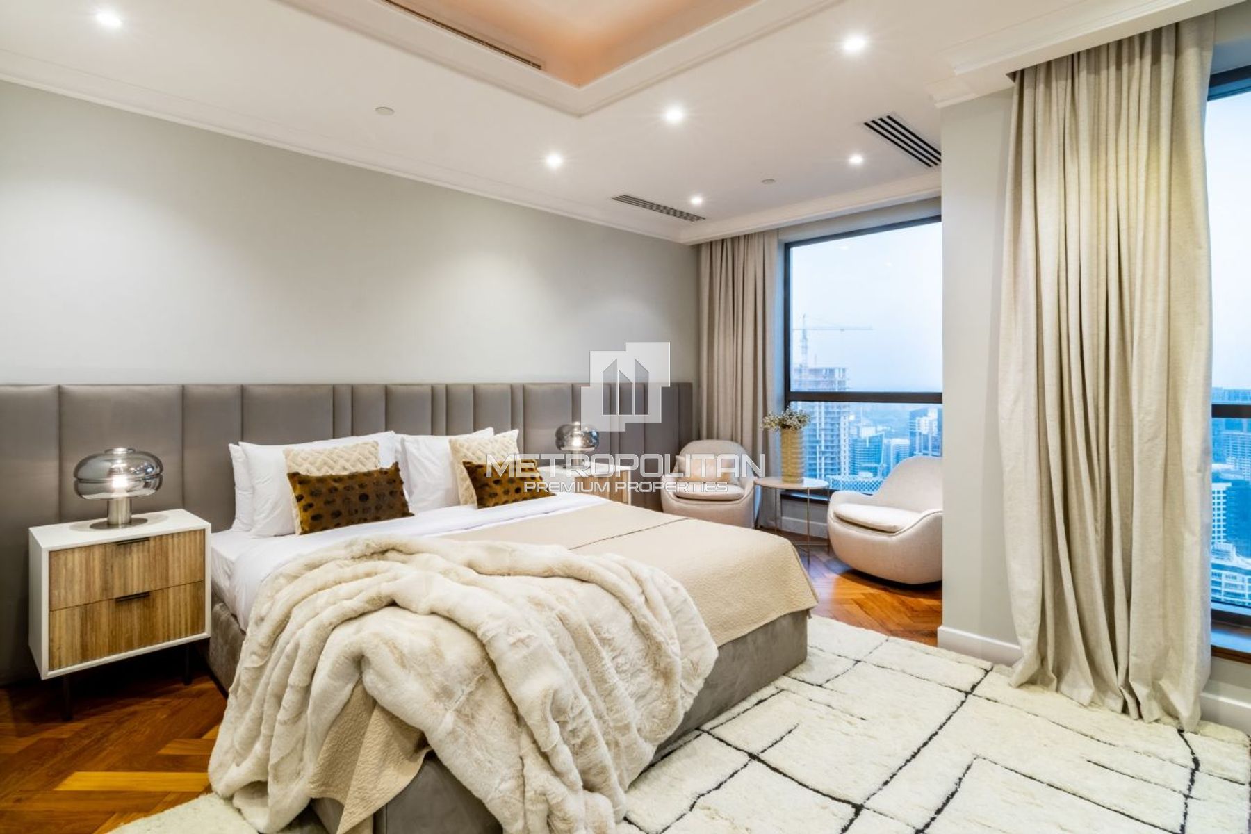 Luxury Penthouse | Upgraded | Panoramic Views