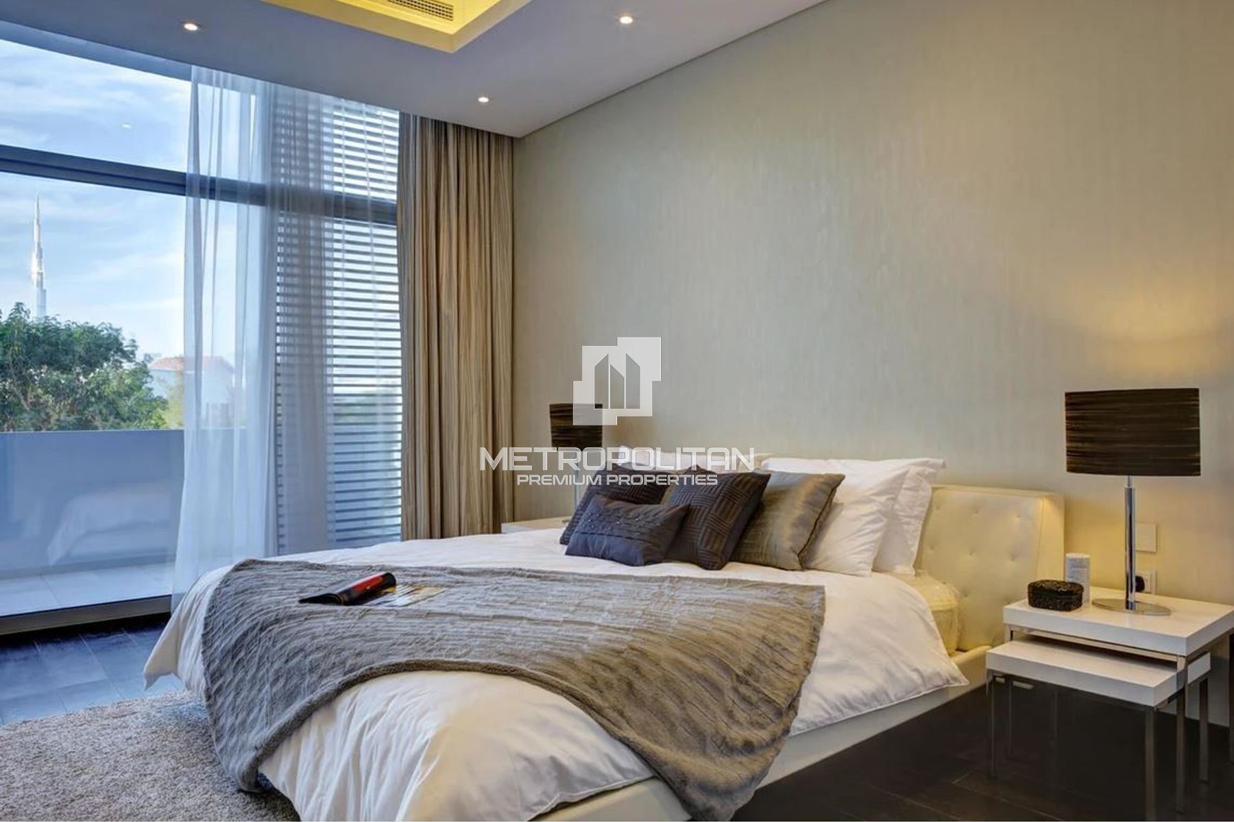 Ultra Luxury | Mansion Island | G+2 | 1 of 28