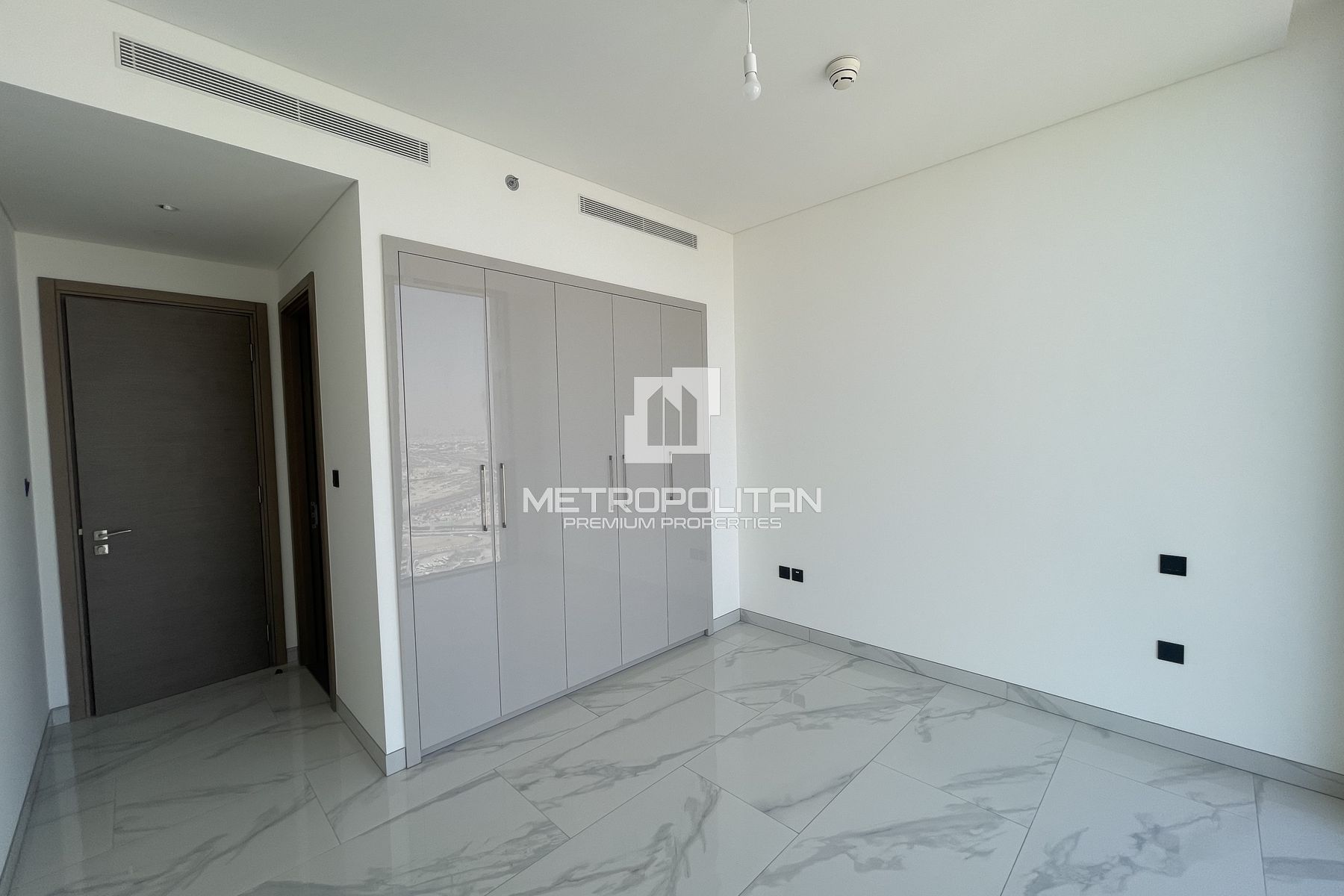 Spacious | Open View | High Floor + Maid's Room