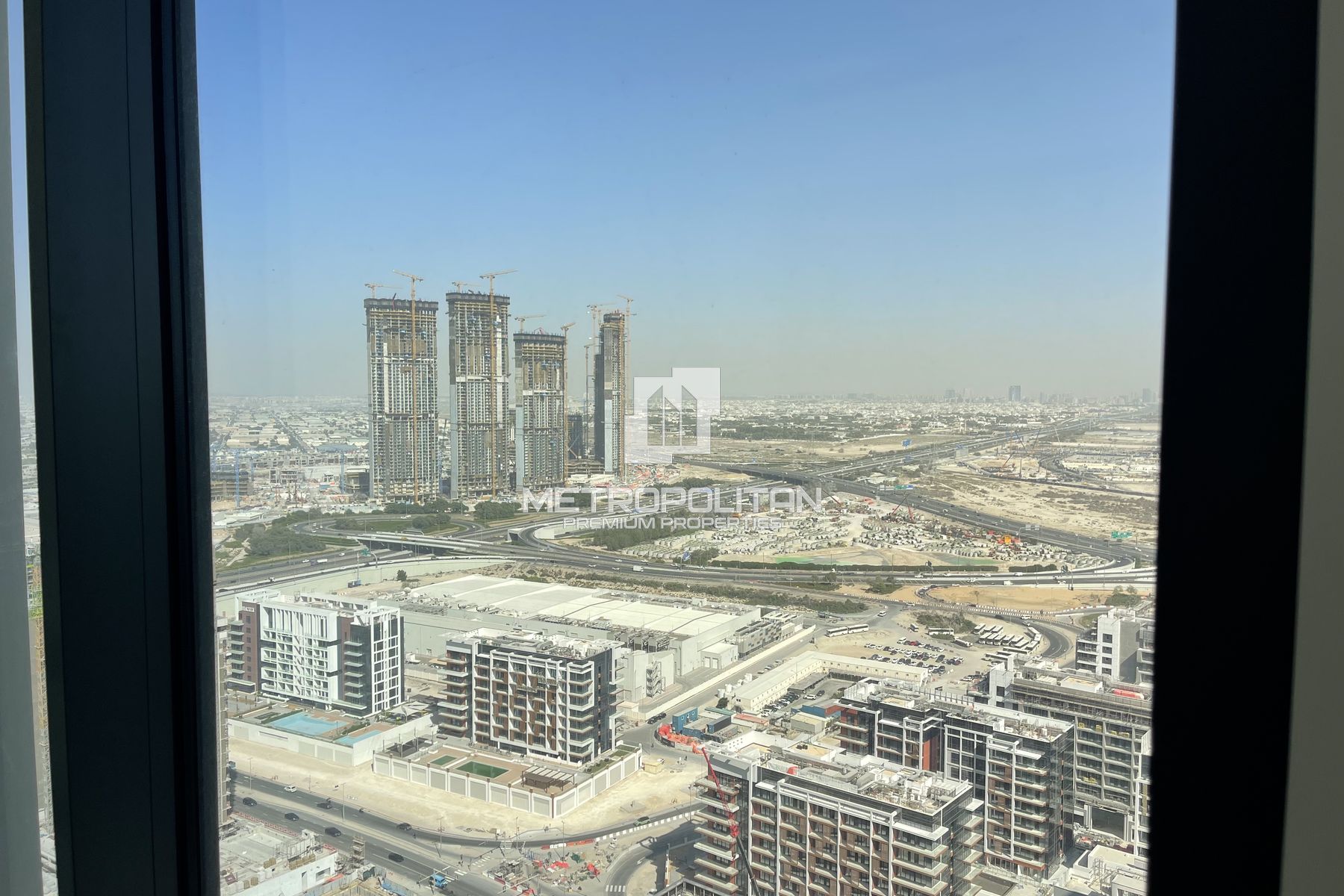 Spacious | Open View | High Floor + Maid's Room