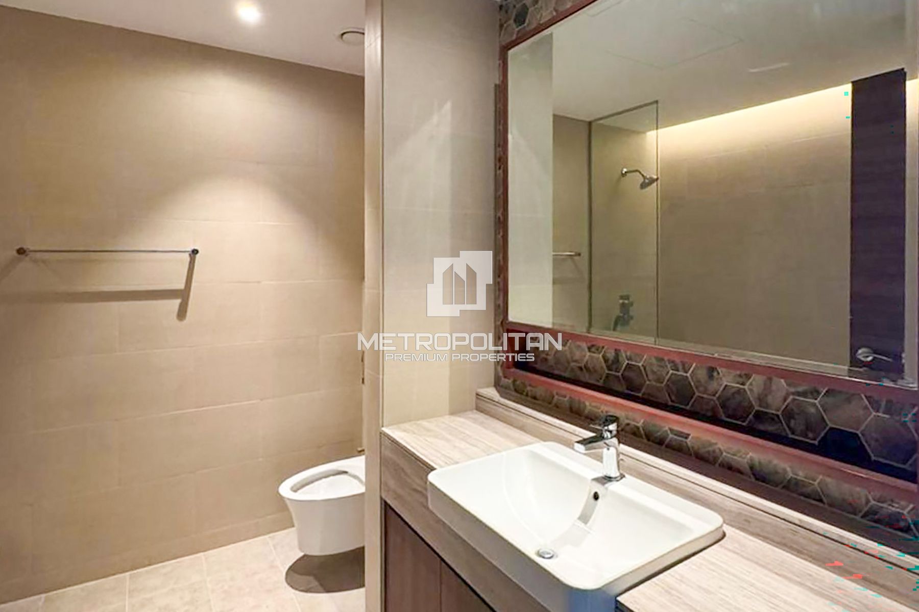 Burj & Pool View | Best Layout | High Floor