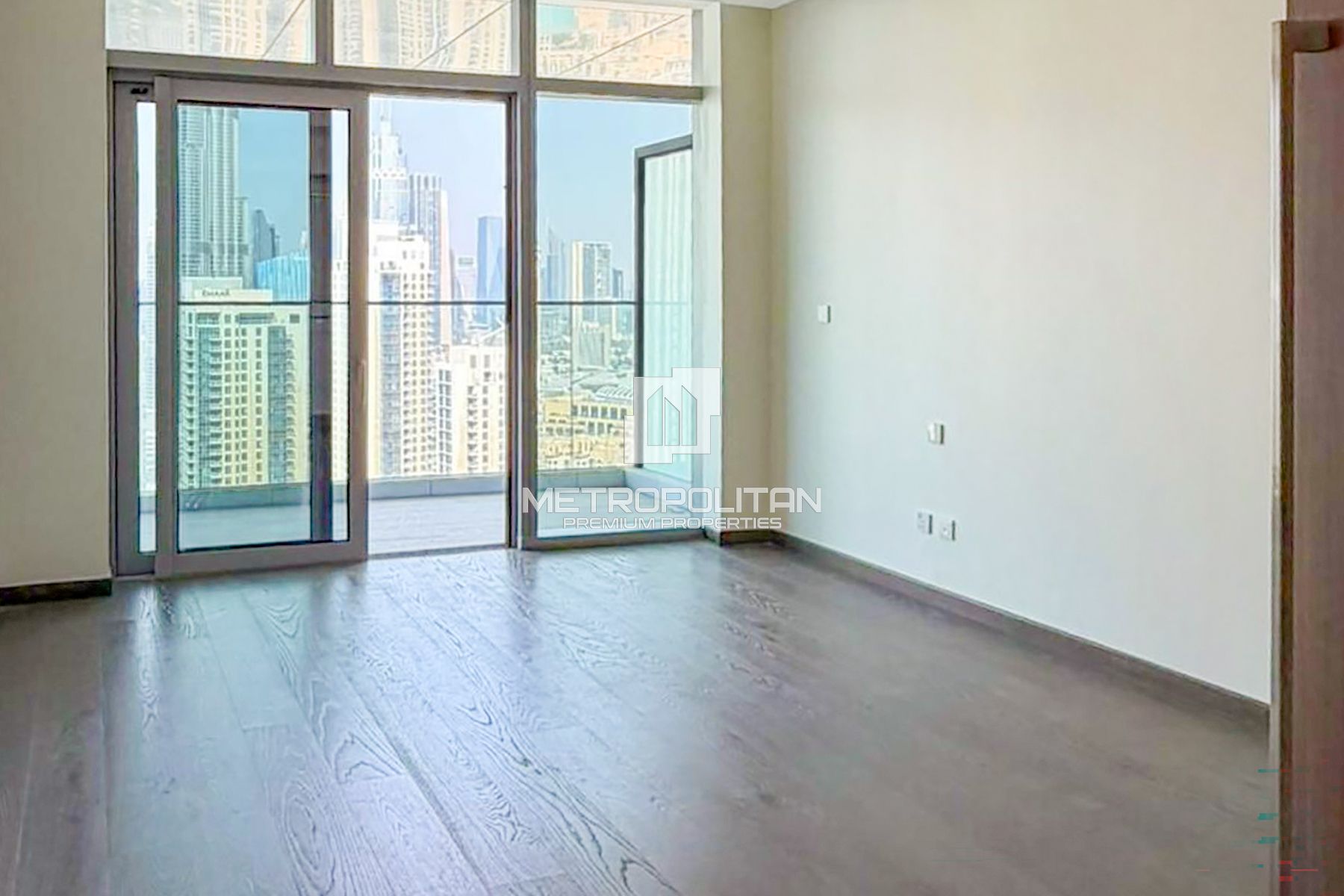 Burj & Pool View | Best Layout | High Floor