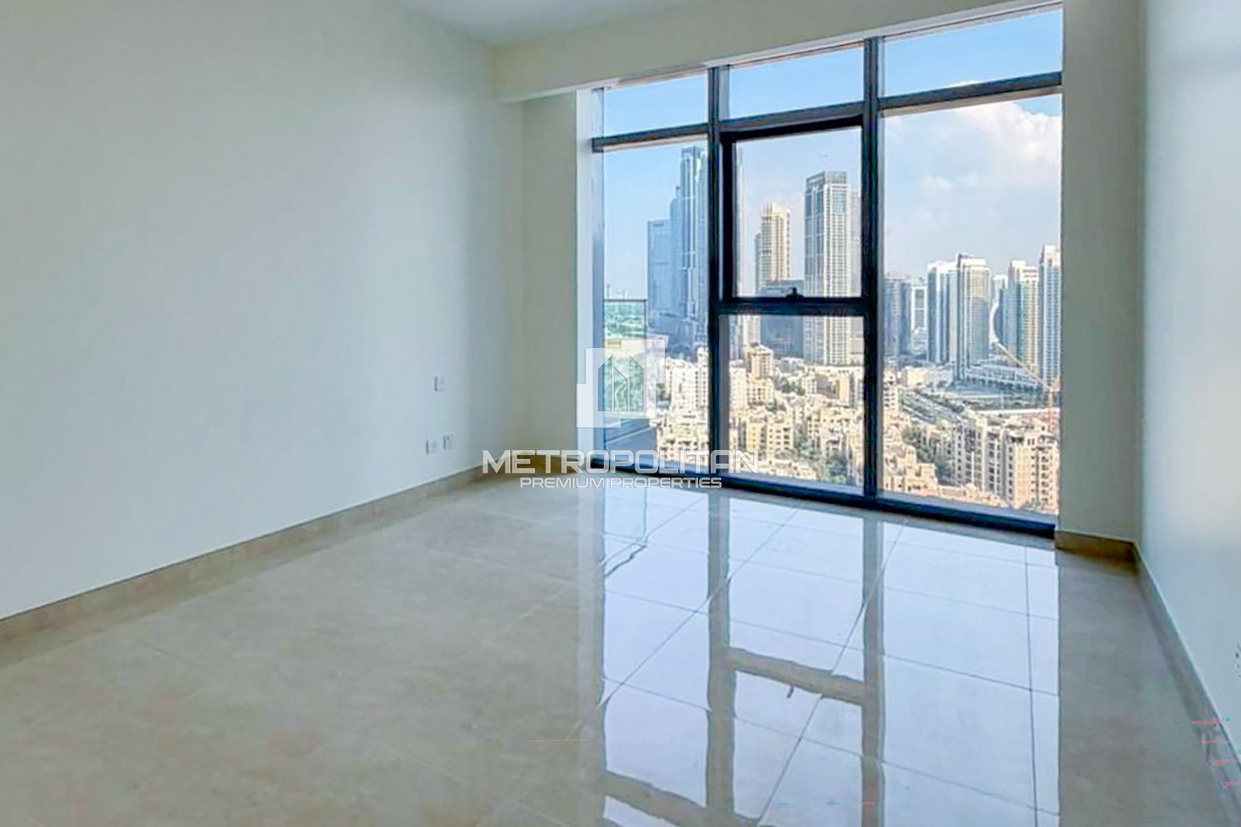Burj & Pool View | Best Layout | High Floor
