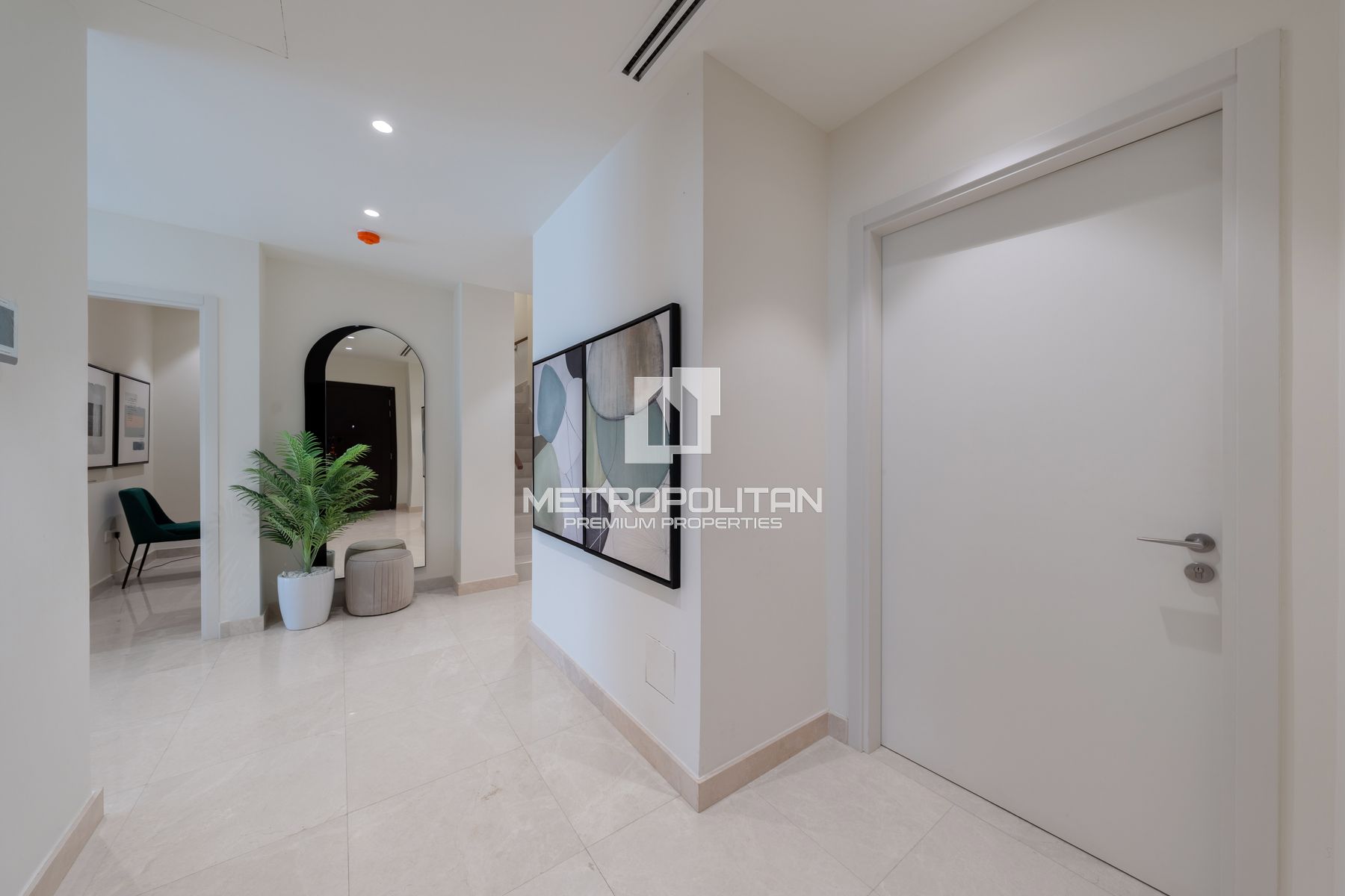 Corner Unit | Single Row | Park View | Big Plot
