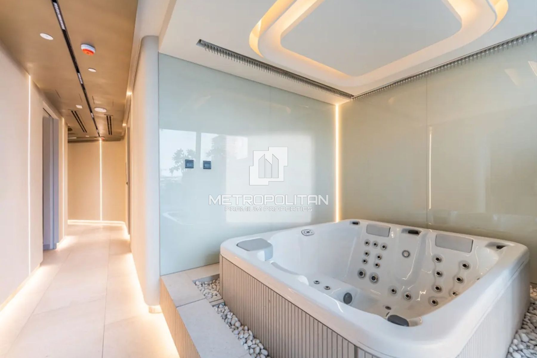 Fully Furnished | High Floor | Canal View