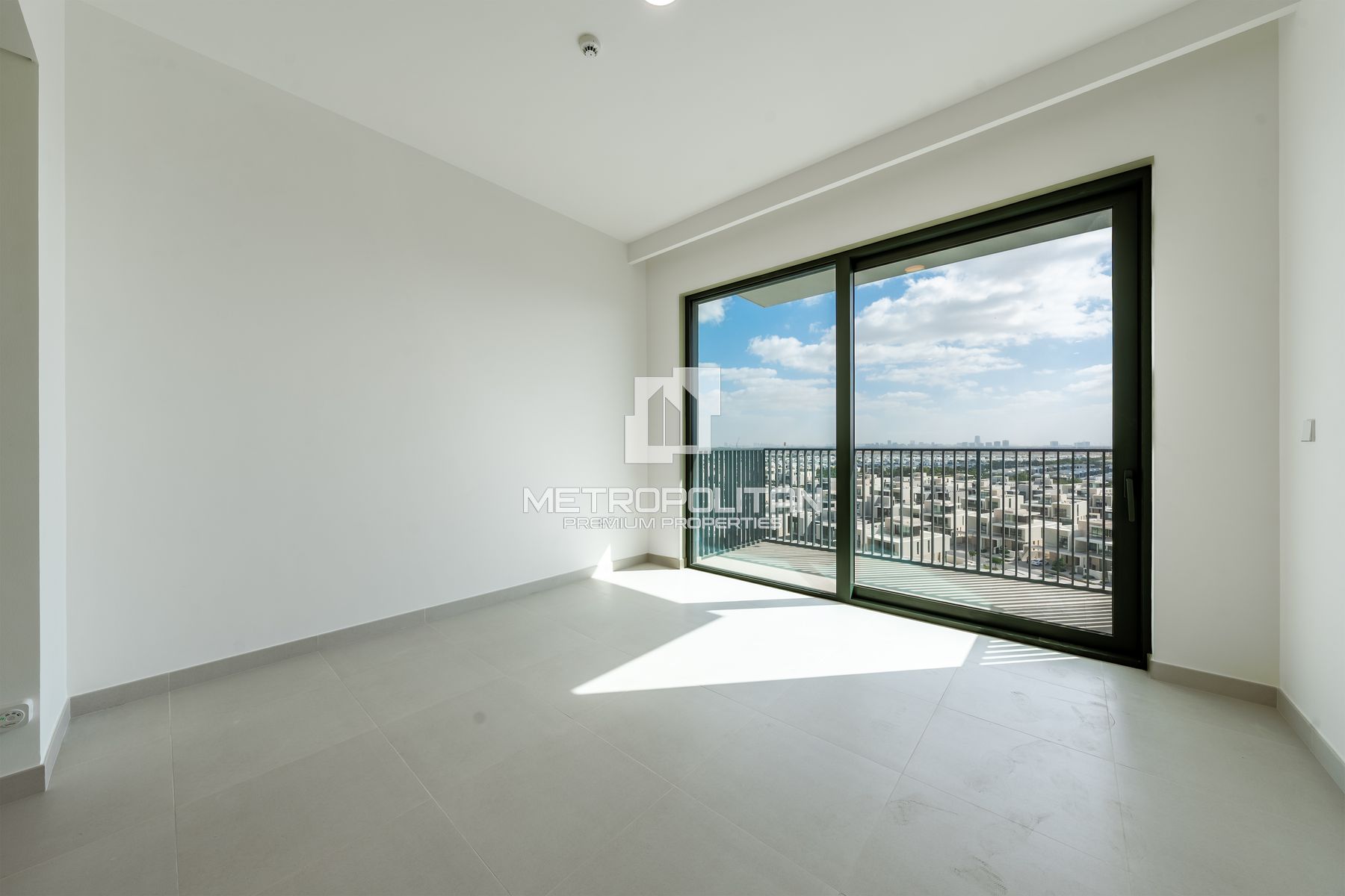 1BR Apartment for Sale in Park Horizon Tower 1, Dubai Hills Estate - MPS-50626
