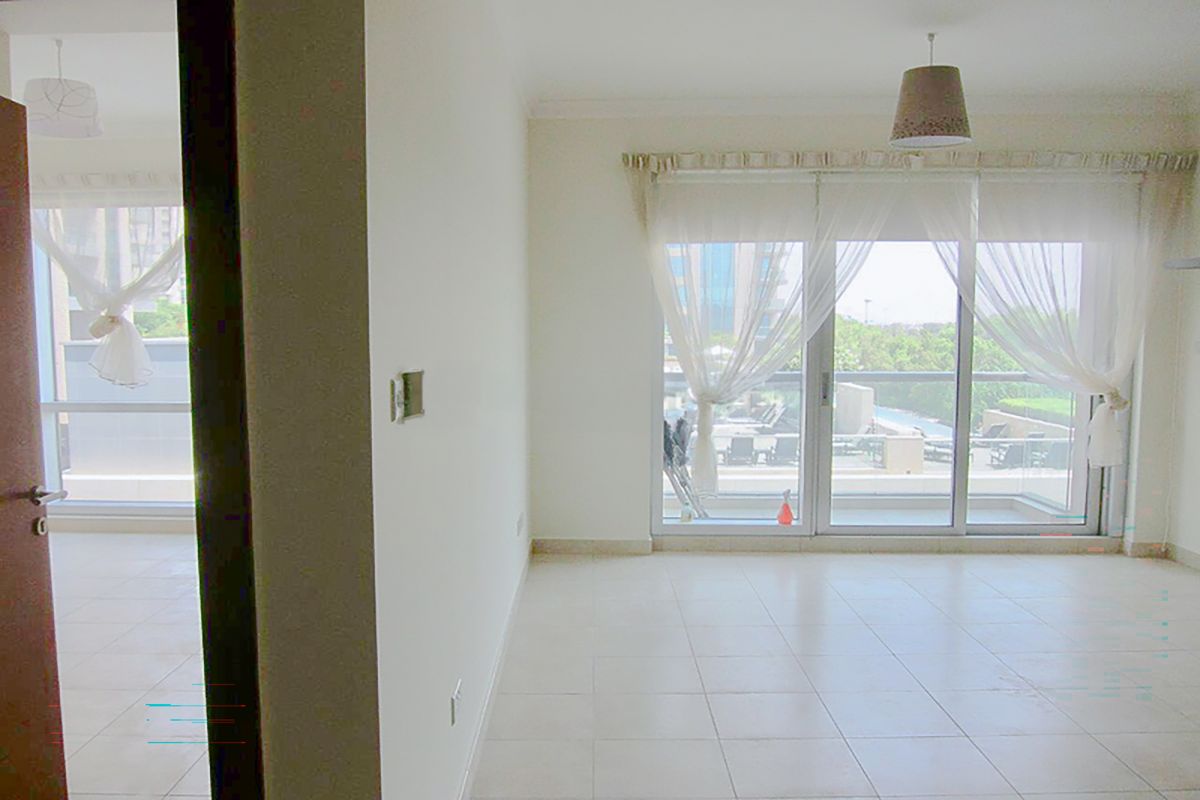 Partial Golf View | Bright Residence | Best Deal