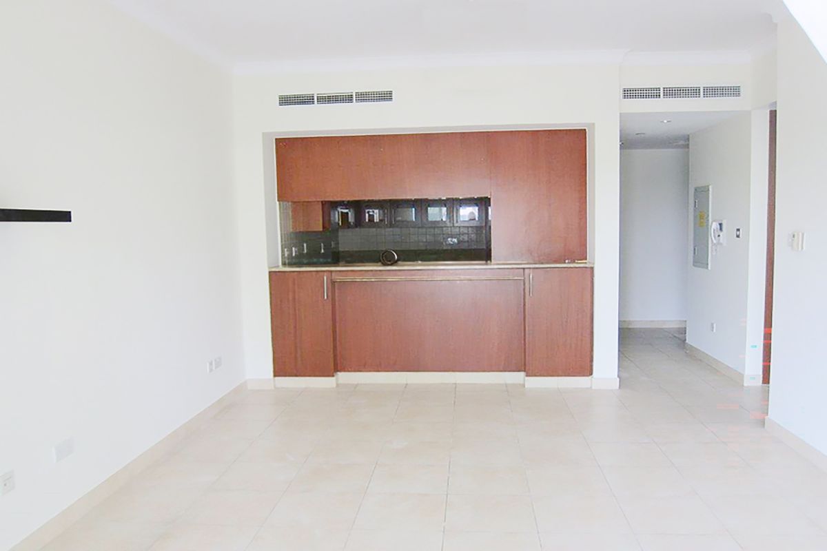 Partial Golf View | Bright Residence | Best Deal