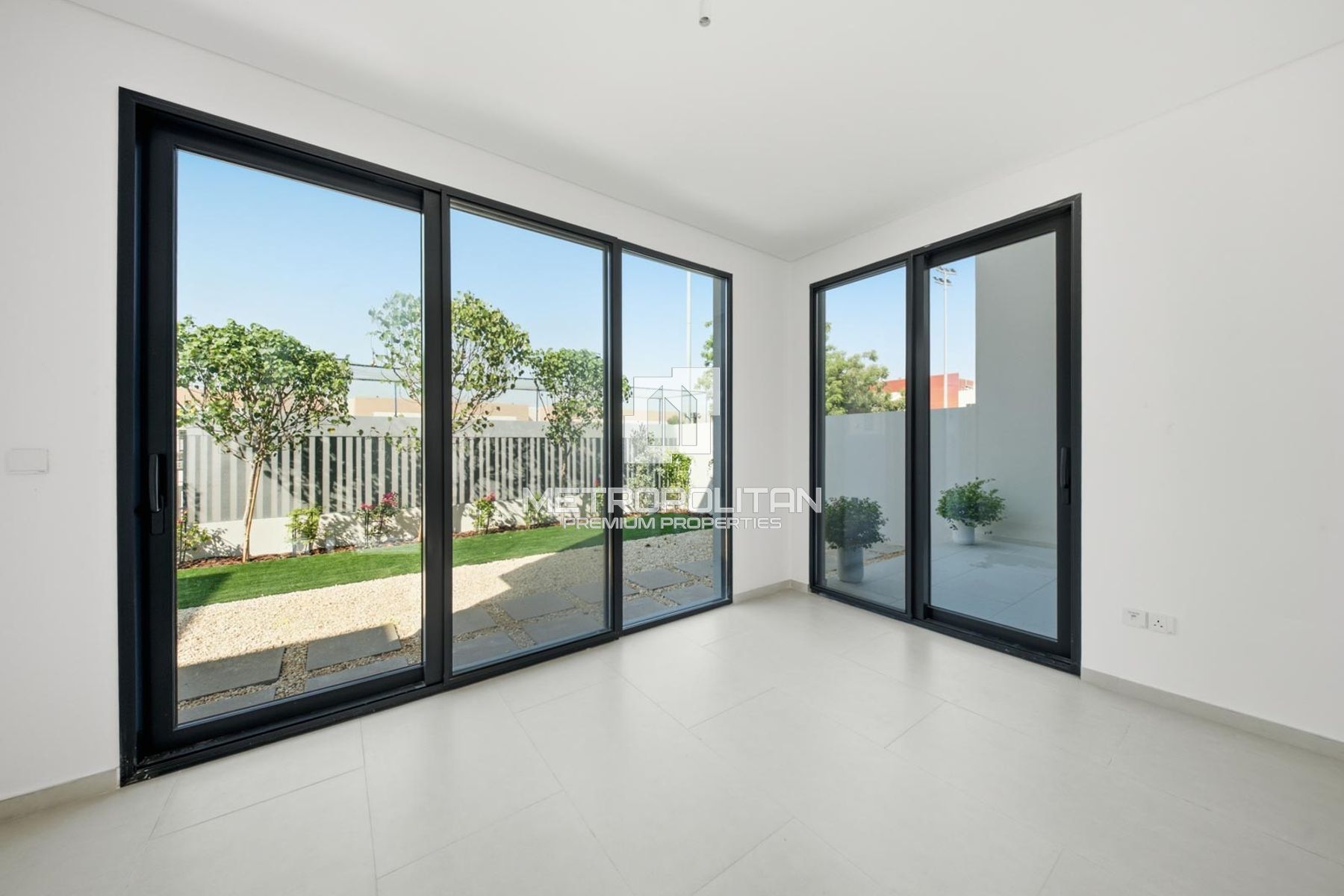 Ready To Move | Single Row | Close To Amenities