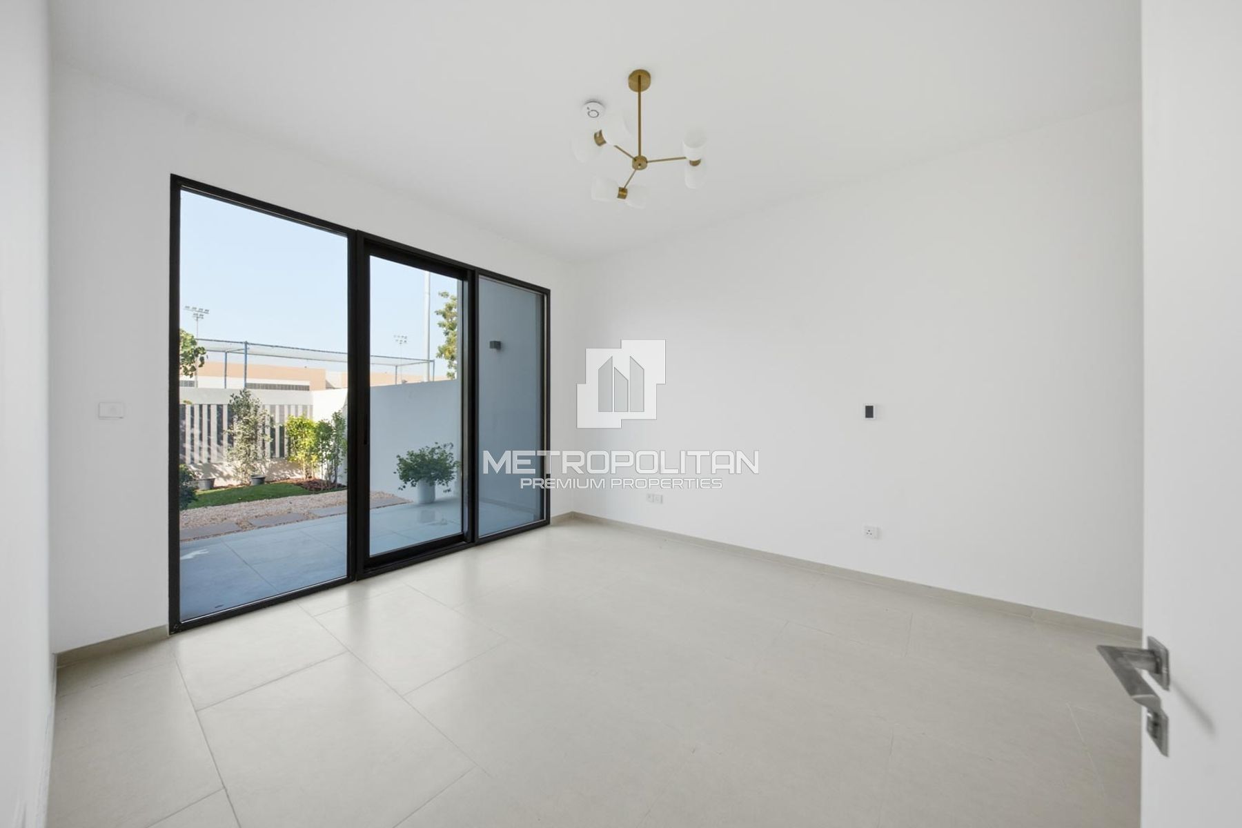 Ready To Move | Single Row | Close To Amenities