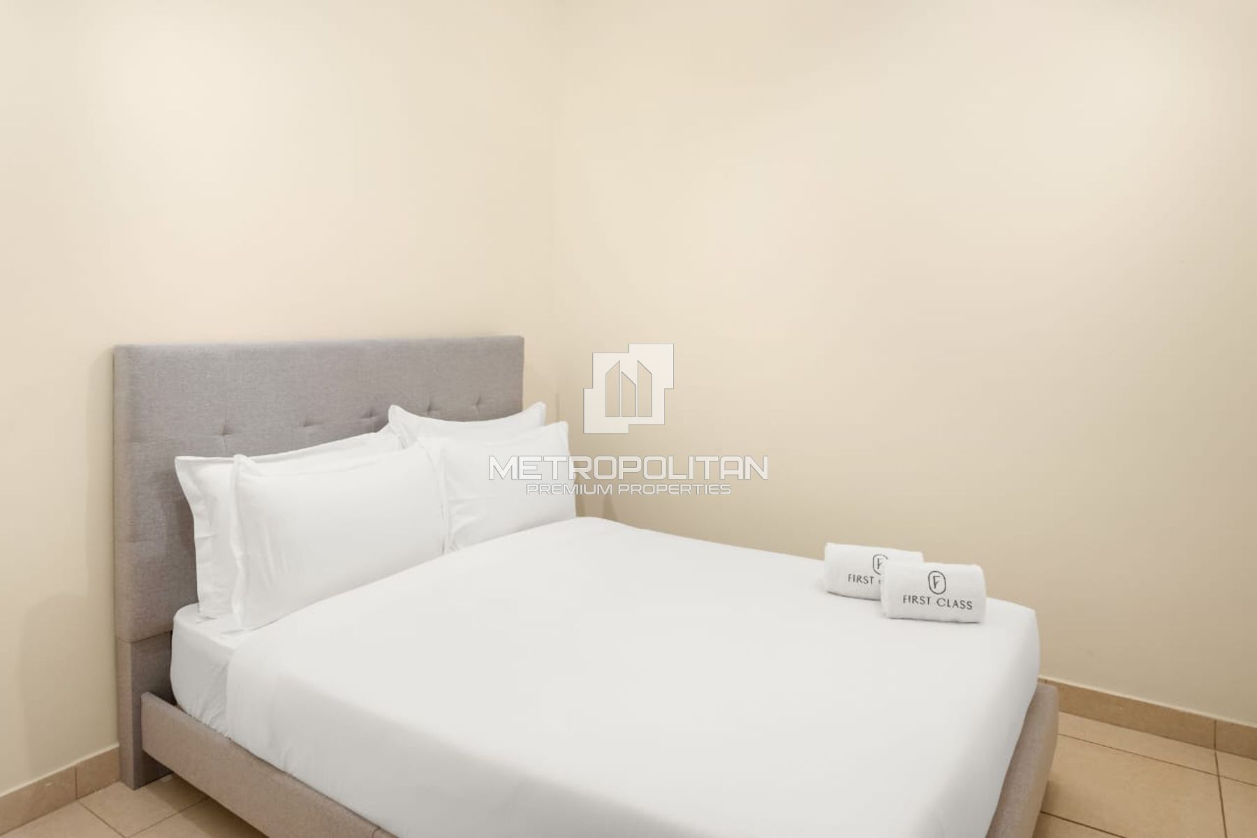 Community View | Vacant | Furnished | 04 Series