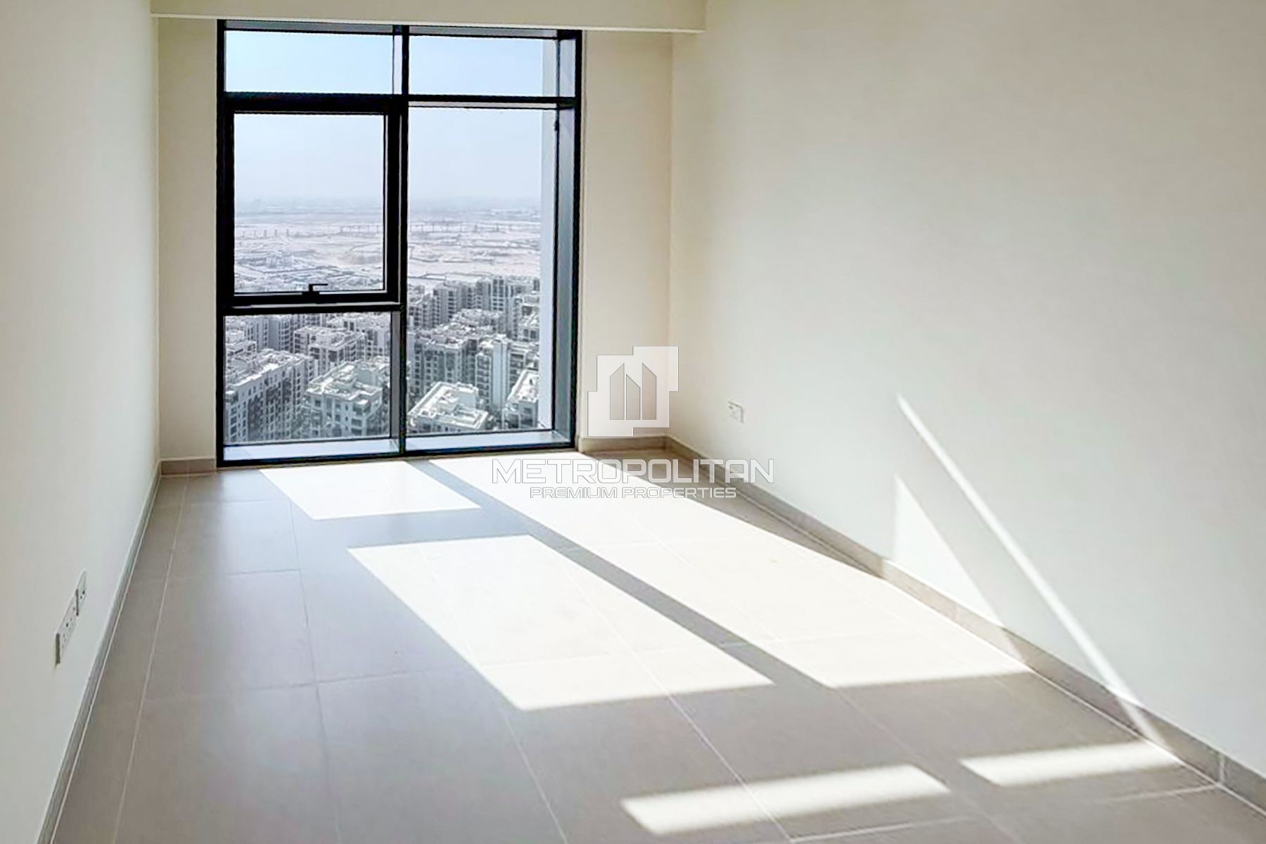 Highest Floor | Best Price |Beach View | Motivated
