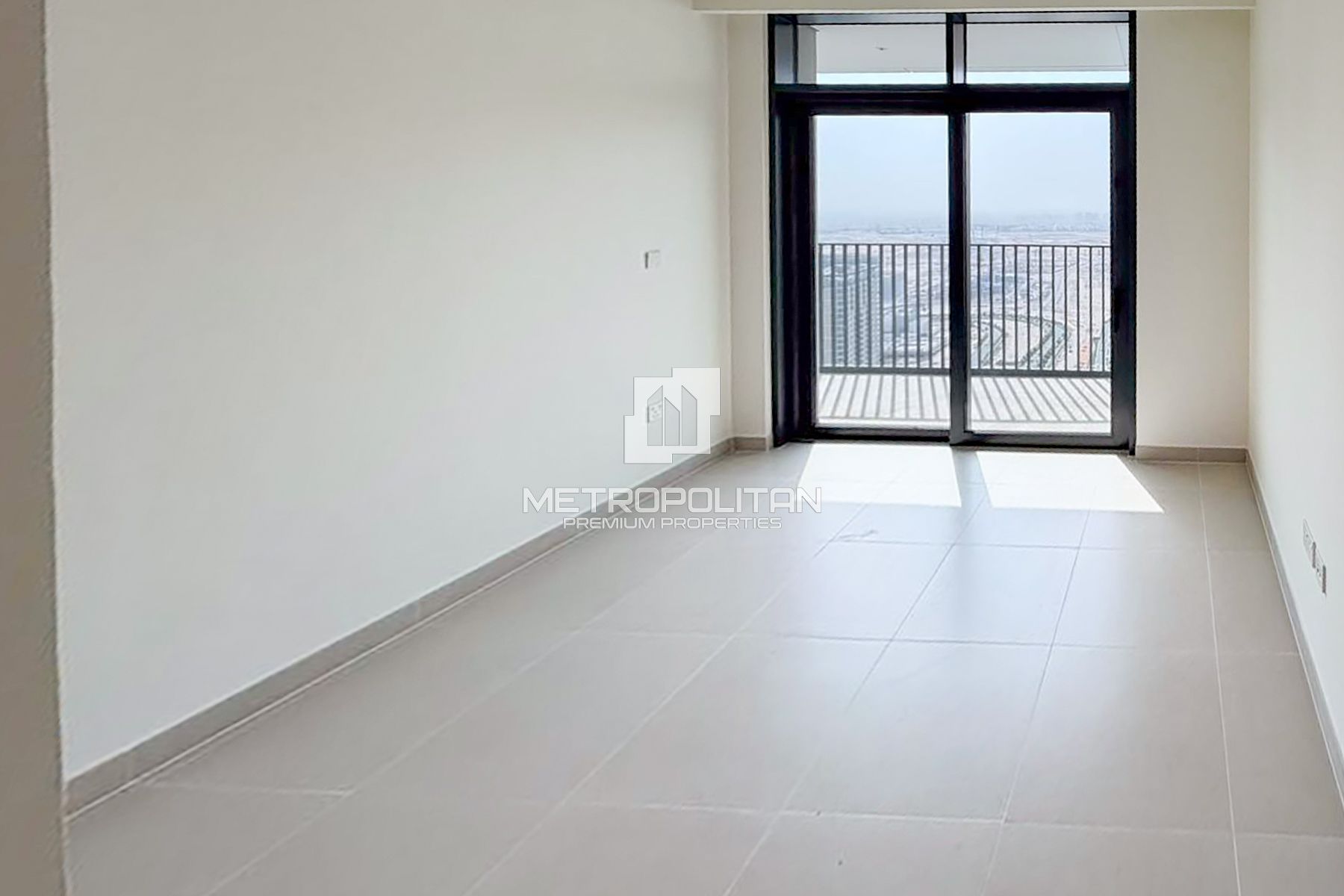 Highest Floor | Best Price |Beach View | Motivated