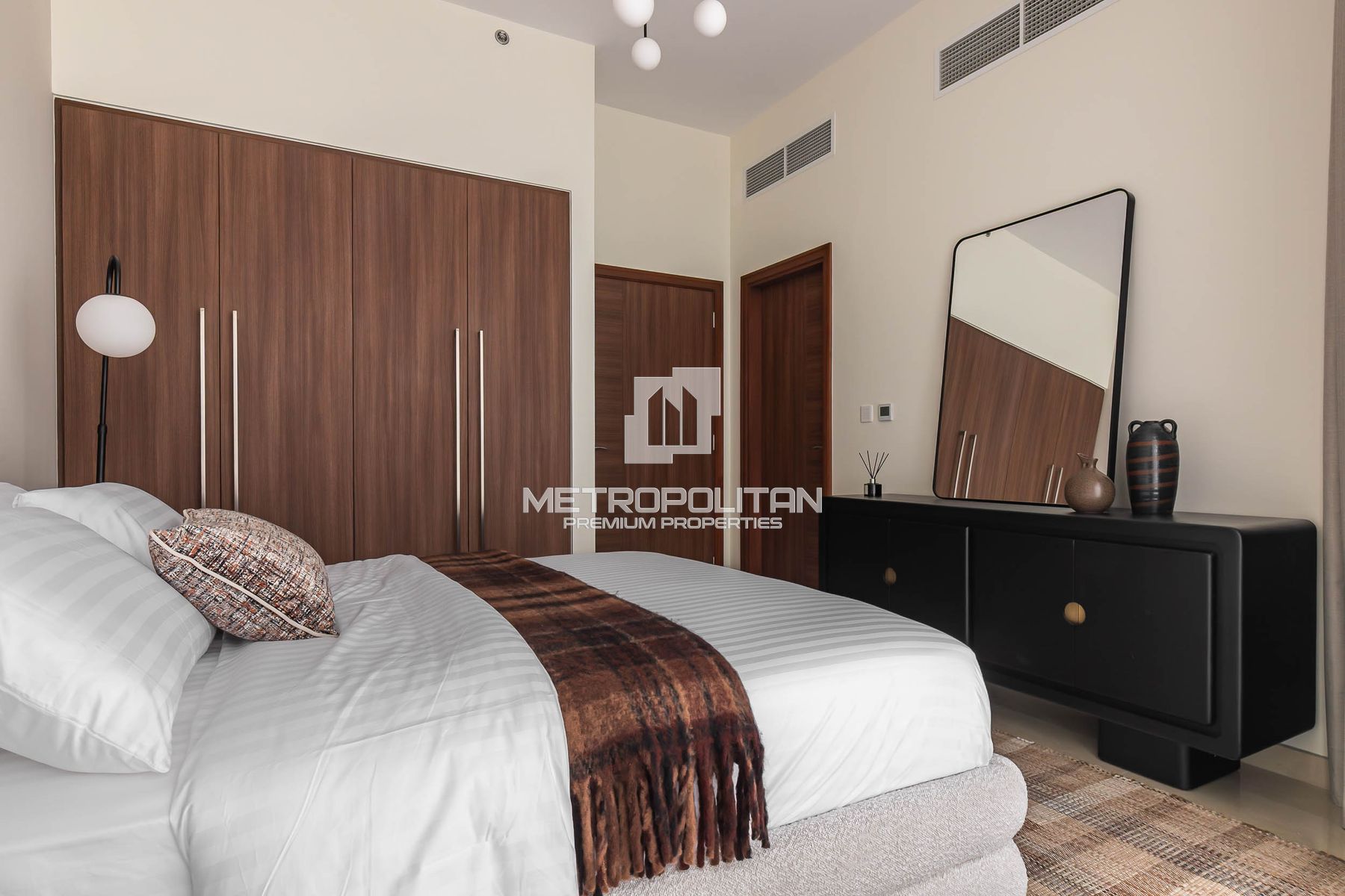 3BR & Maid's| Fully Upgraded and Furnished| Vacant