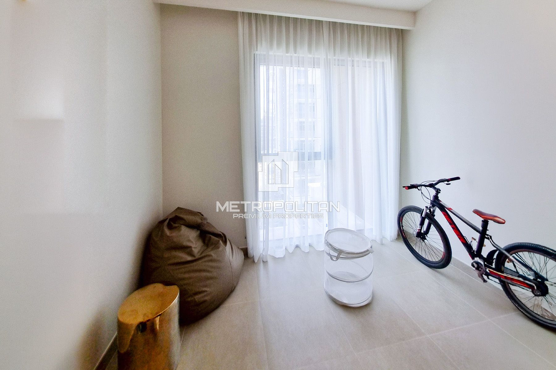 FURNISHED | MOTIVATED SELLER | LOW FLOOR