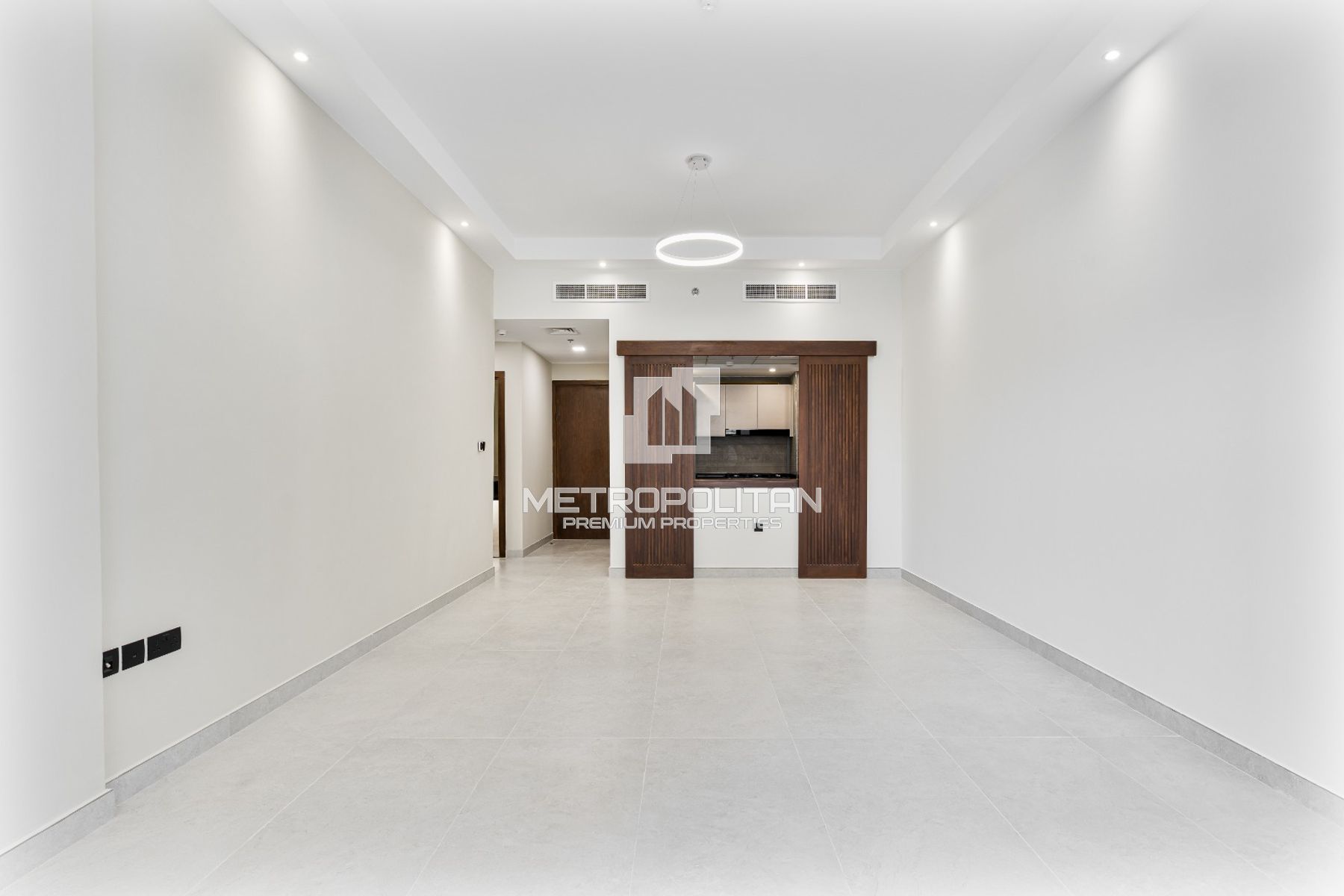 Vastu | L-Shaped Balcony | Close to Metro