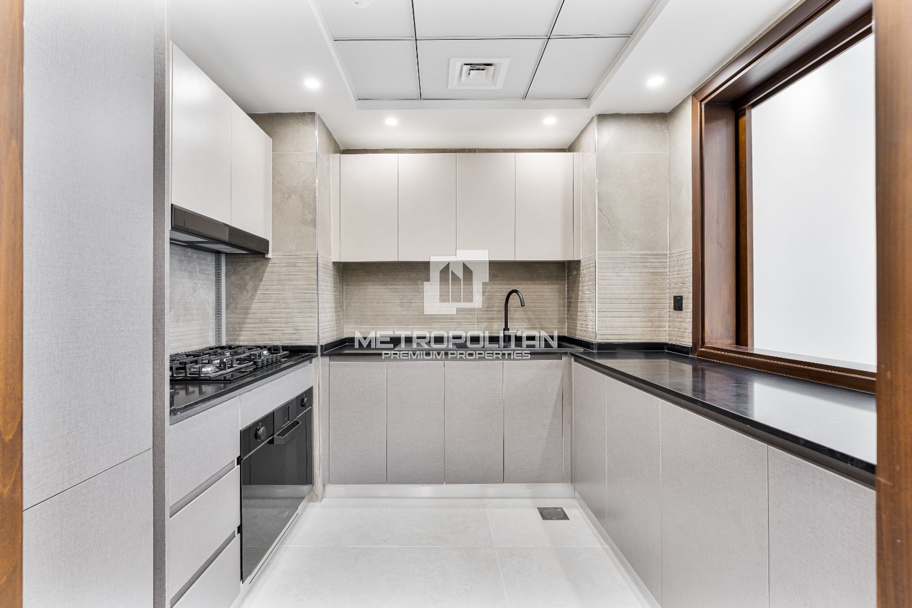 Vastu | L-Shaped Balcony | Close to Metro