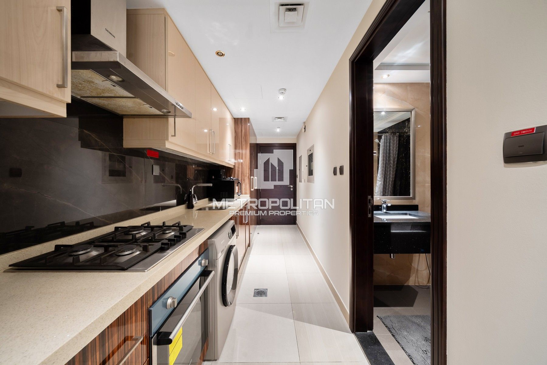 Downtown | Canal View | Fully Furnished | Spacious