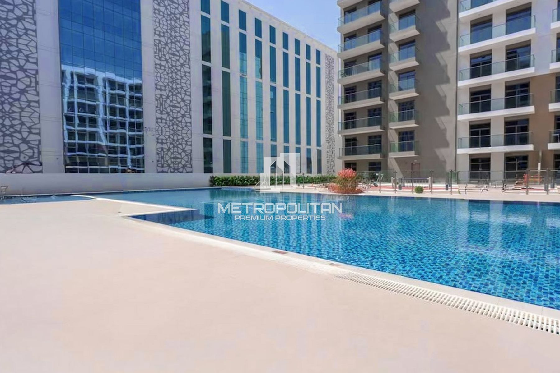 Contemporary Studio Living | Excellent Investment