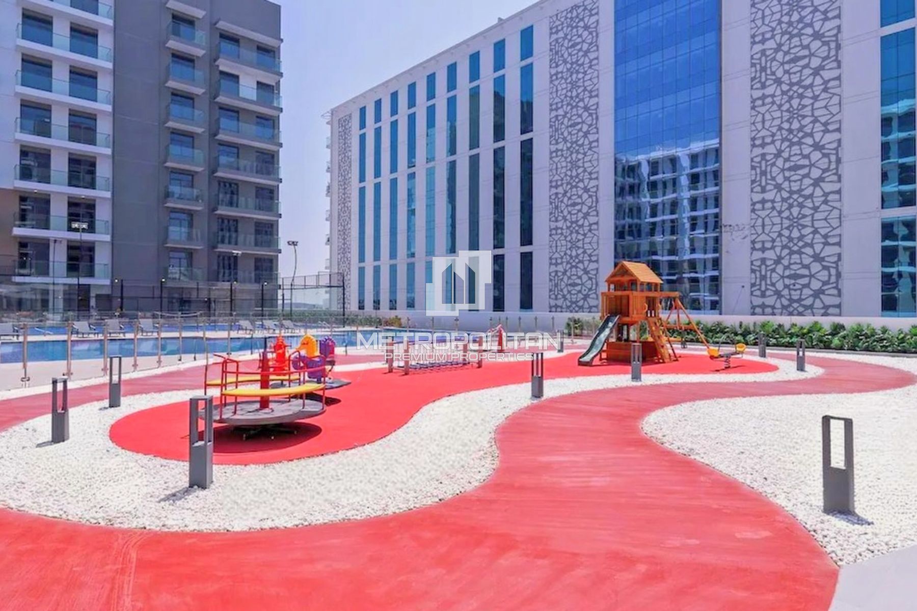 Contemporary Studio Living | Excellent Investment