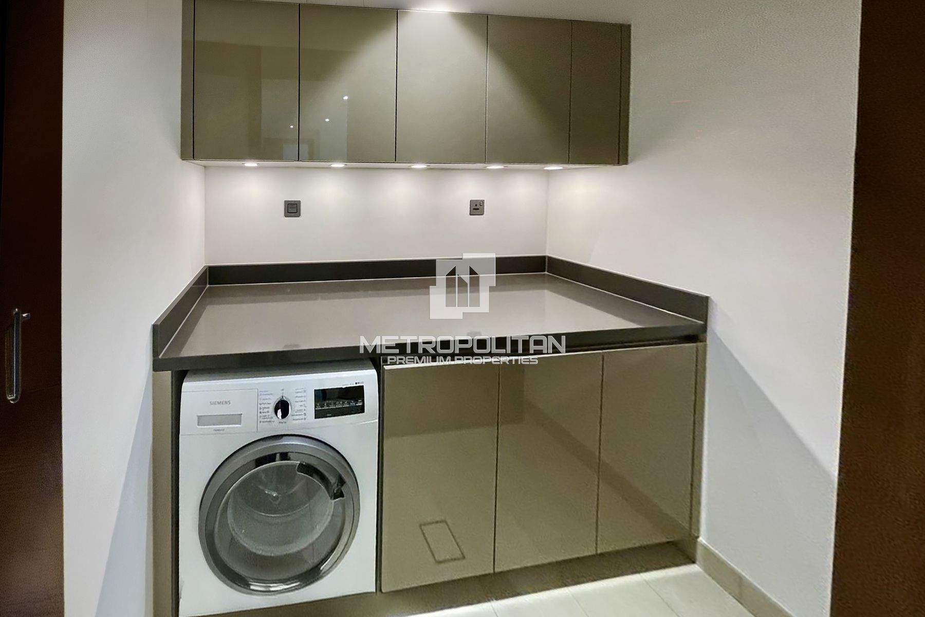 Spacious 2 BHK | Pool View | Well-maintained