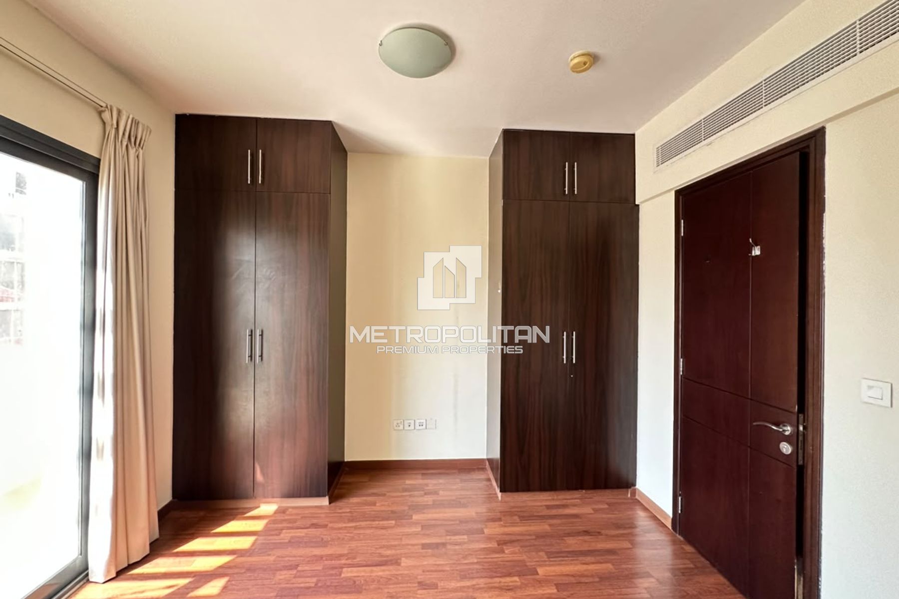 3BR TH with Basement | Park View | Vacant