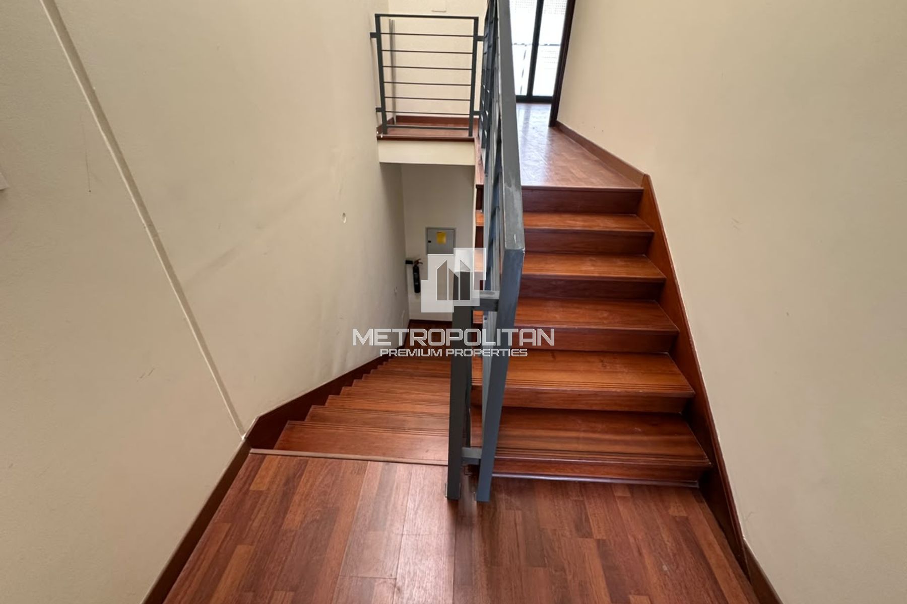 3BR TH with Basement | Park View | Vacant