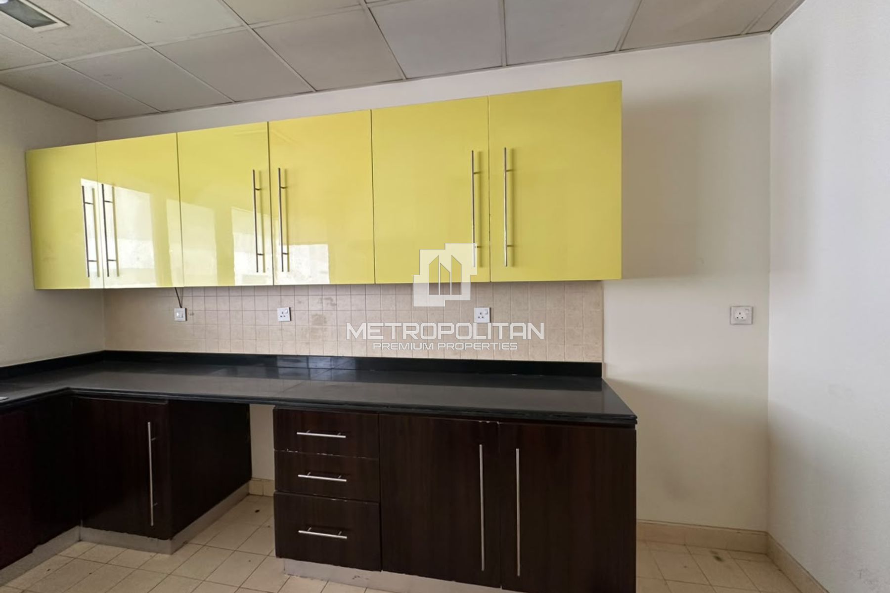 3BR TH with Basement | Park View | Vacant