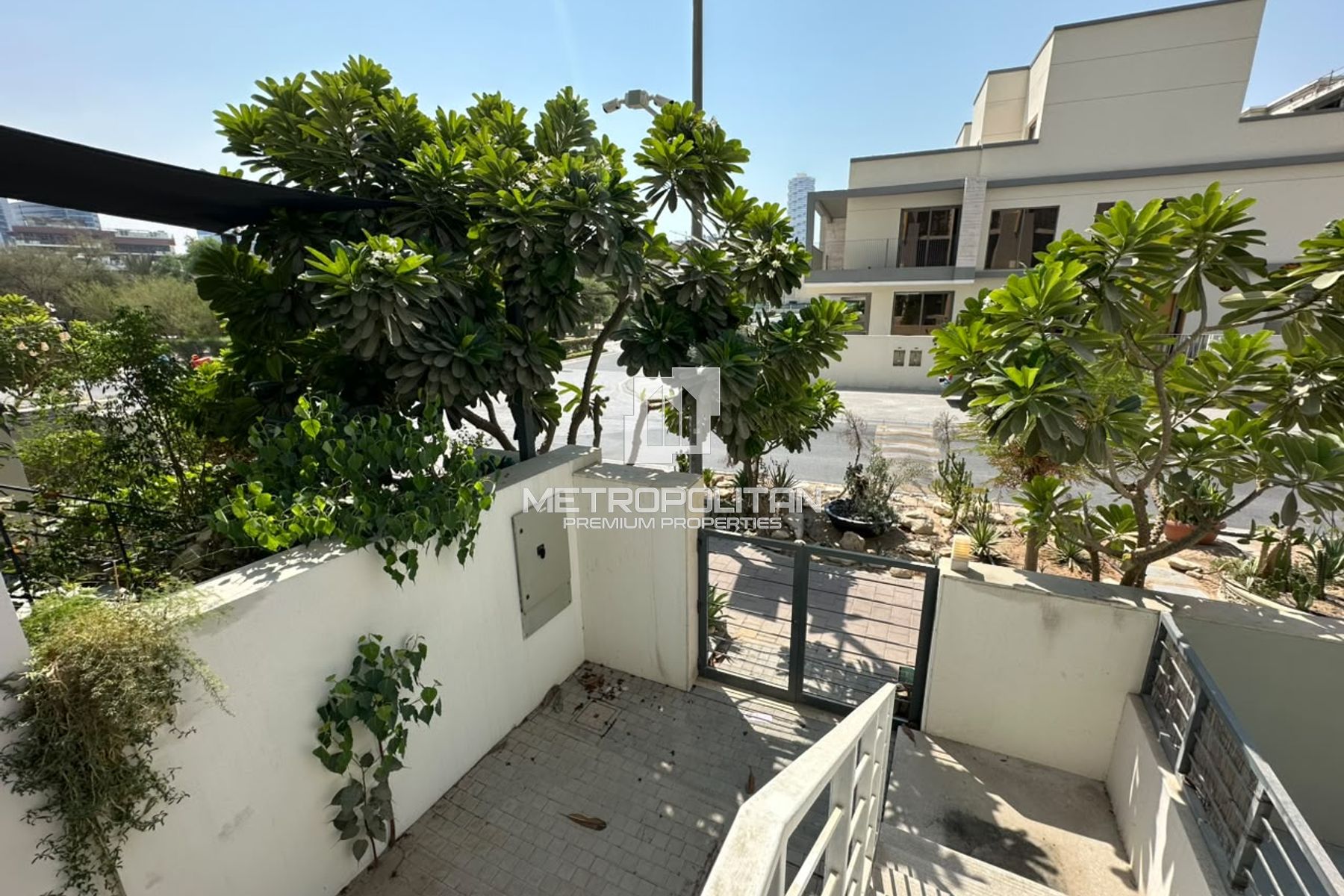 3BR TH with Basement | Park View | Vacant