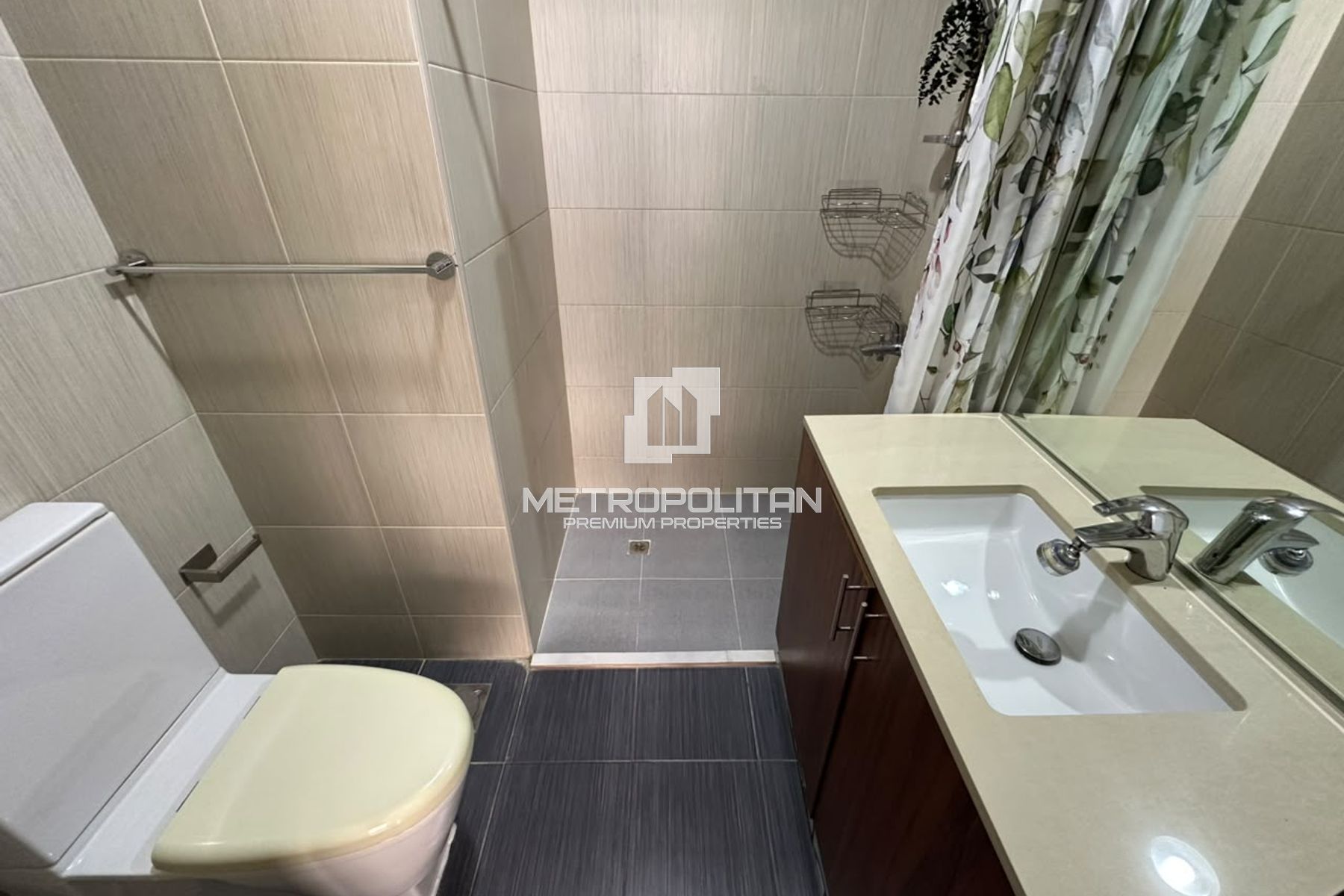 3BR TH with Basement | Park View | Vacant
