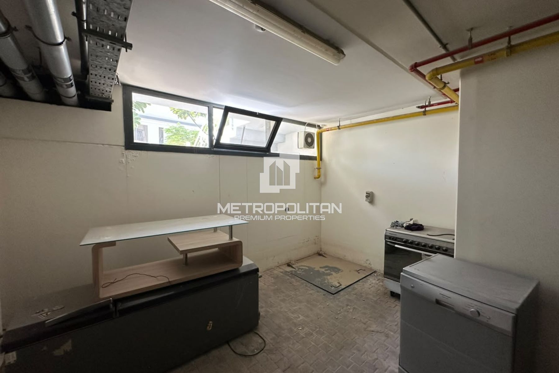 3BR TH with Basement | Park View | Vacant
