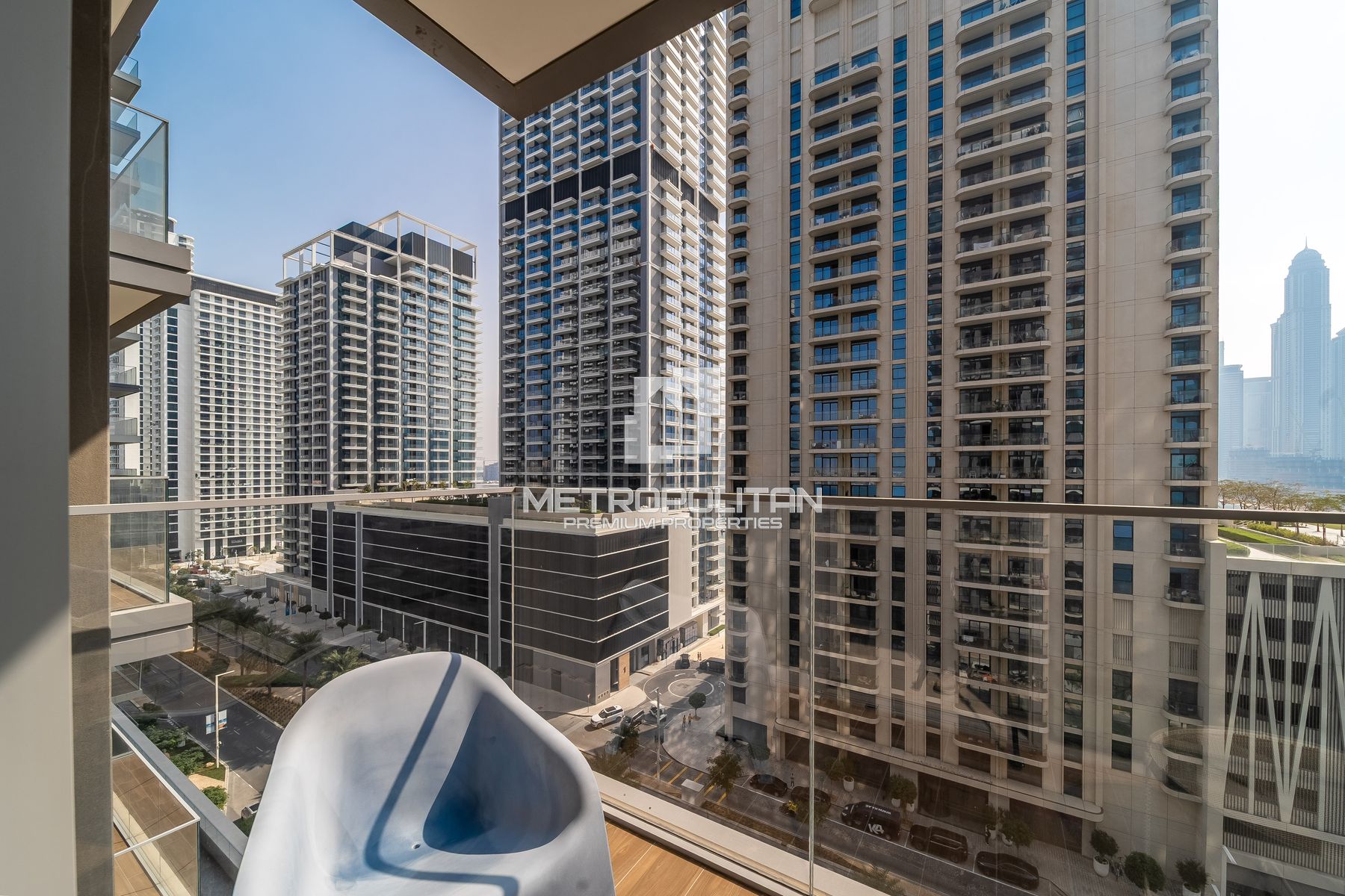 Move-In Ready 1BR | Stylish | EMAAR Beachfront
