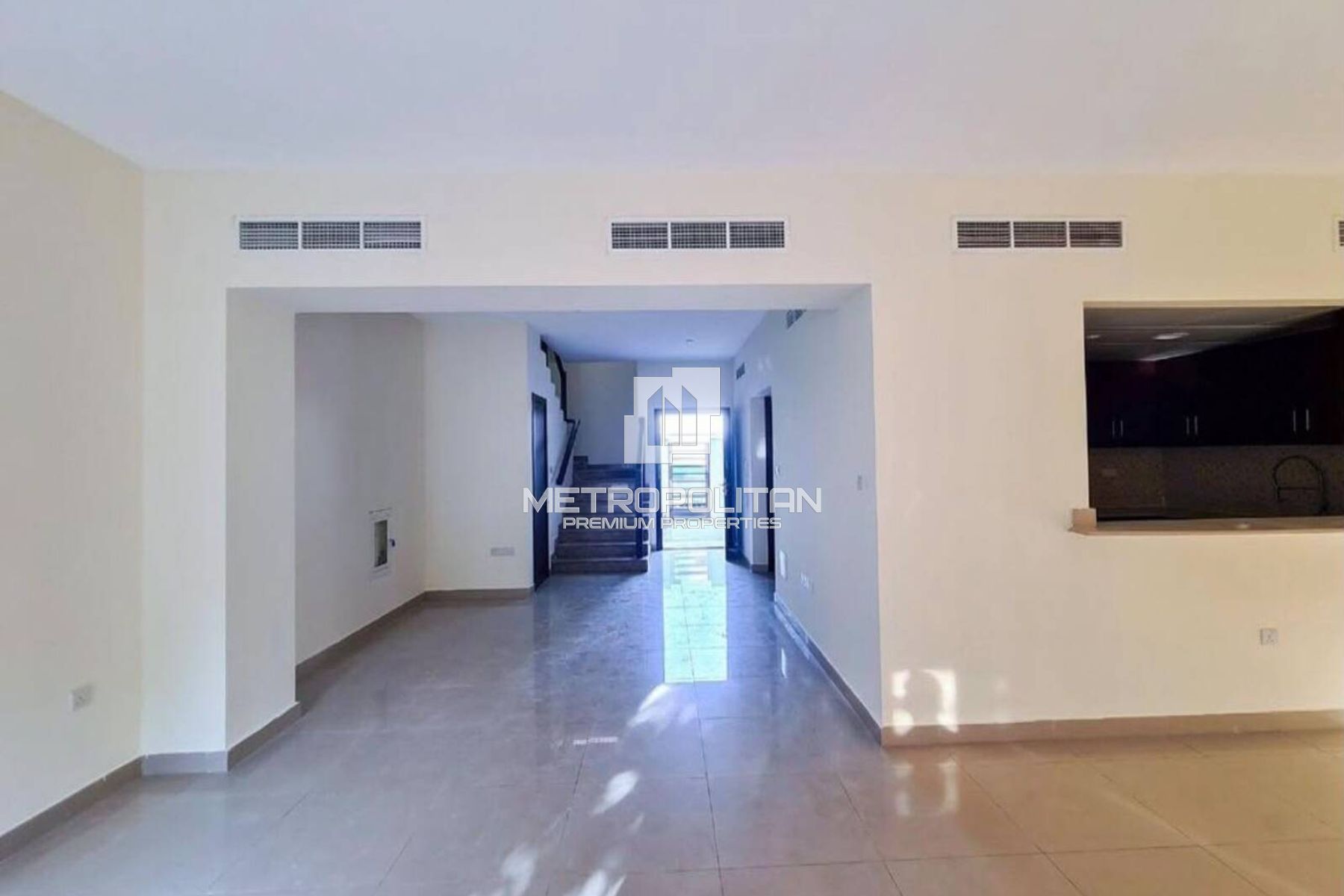 Купить таунхаус в Flamingo Villas, Mina Al Arab - MPS-50869