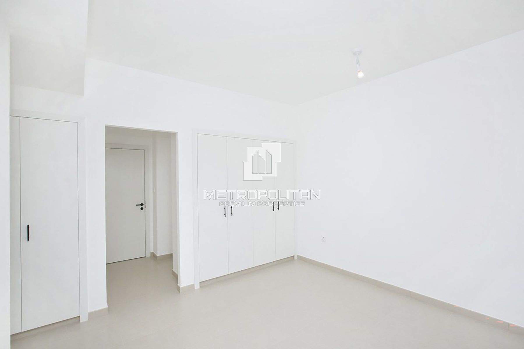 Exclusive | Single Row | Close to Amenities