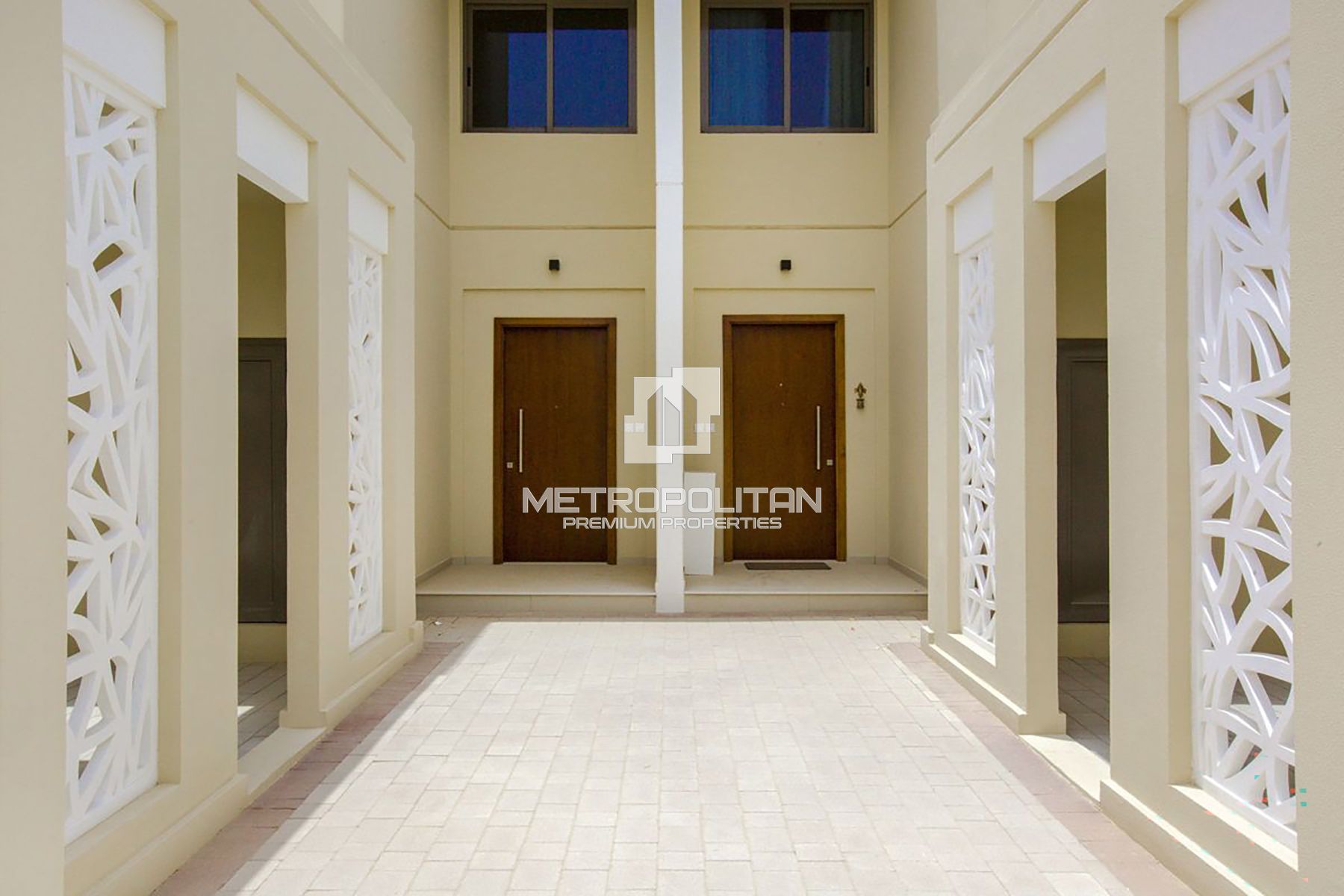 Exclusive | Single Row | Close to Amenities