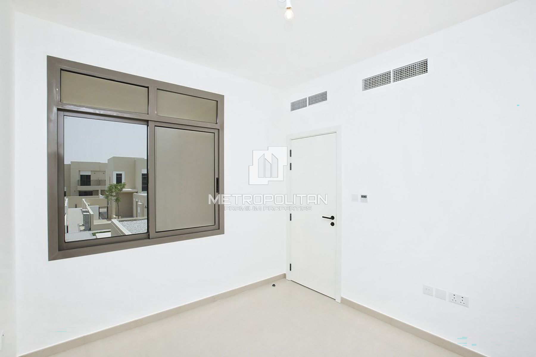 Exclusive | Single Row | Close to Amenities