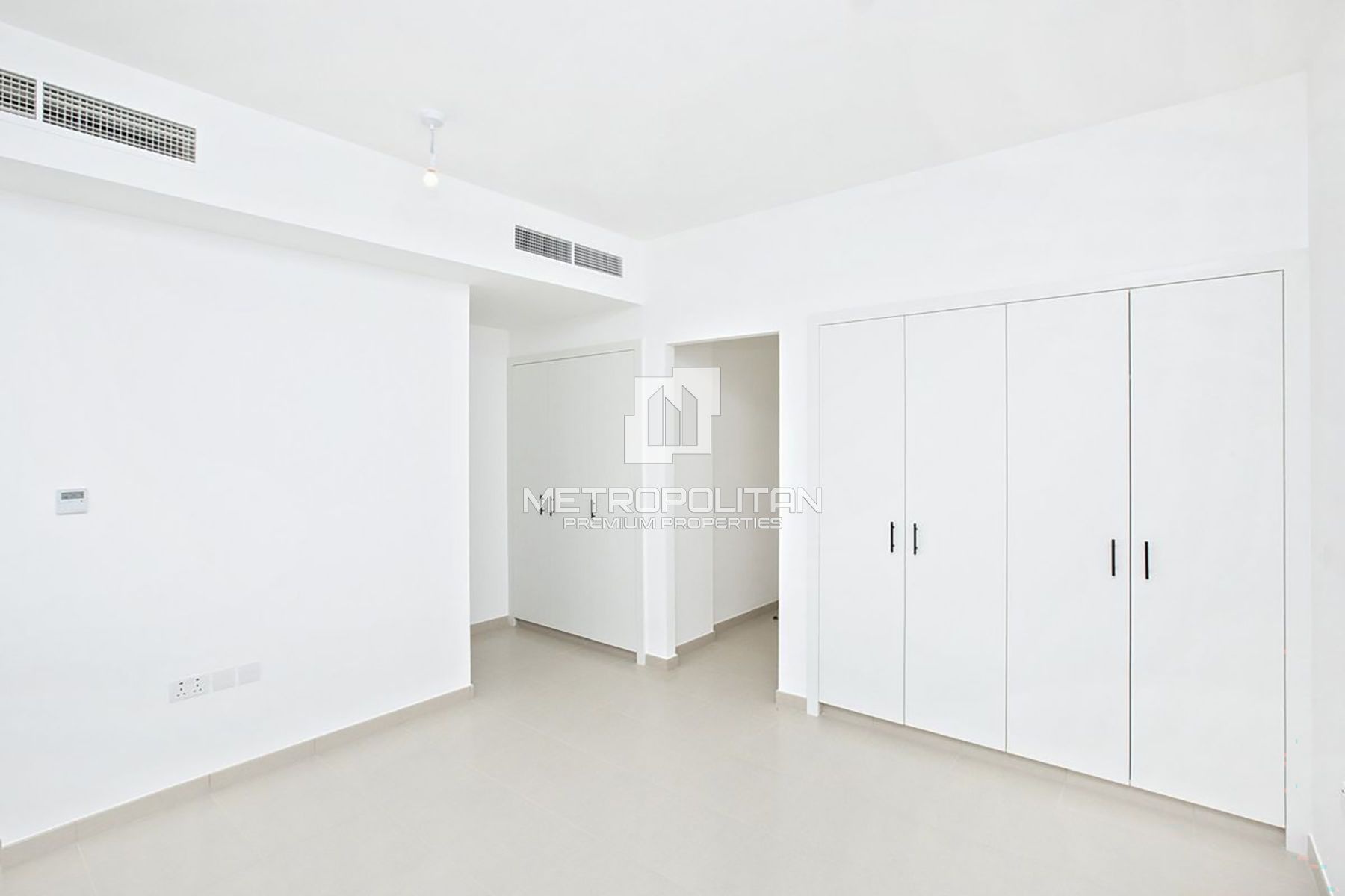 Exclusive | Single Row | Close to Amenities