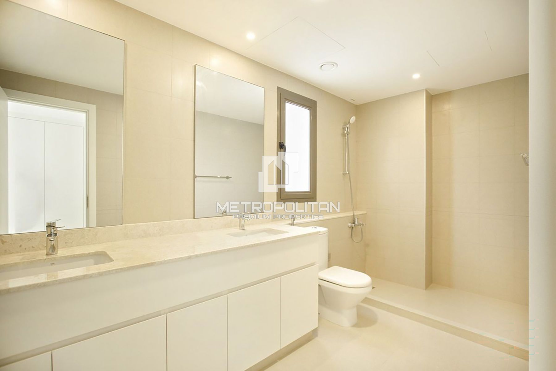 Exclusive | Single Row | Close to Amenities