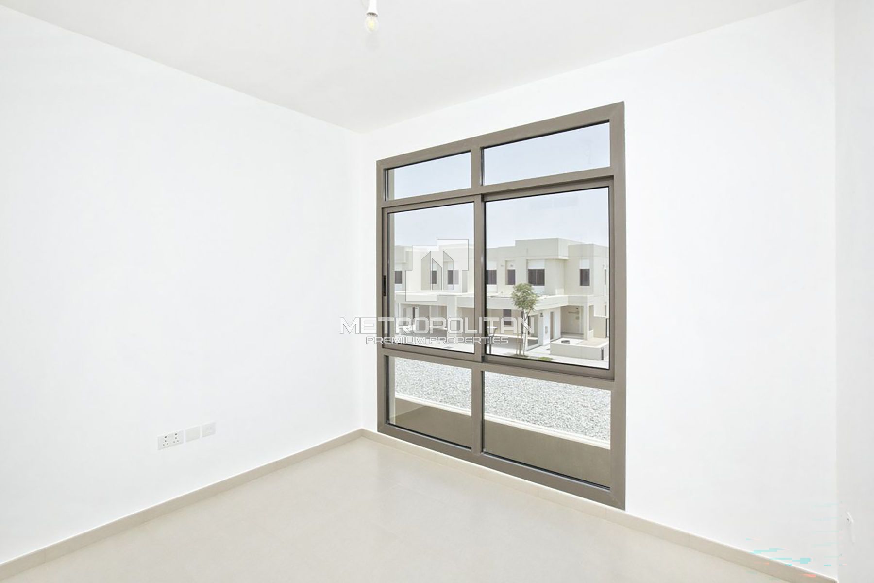 Exclusive | Single Row | Close to Amenities