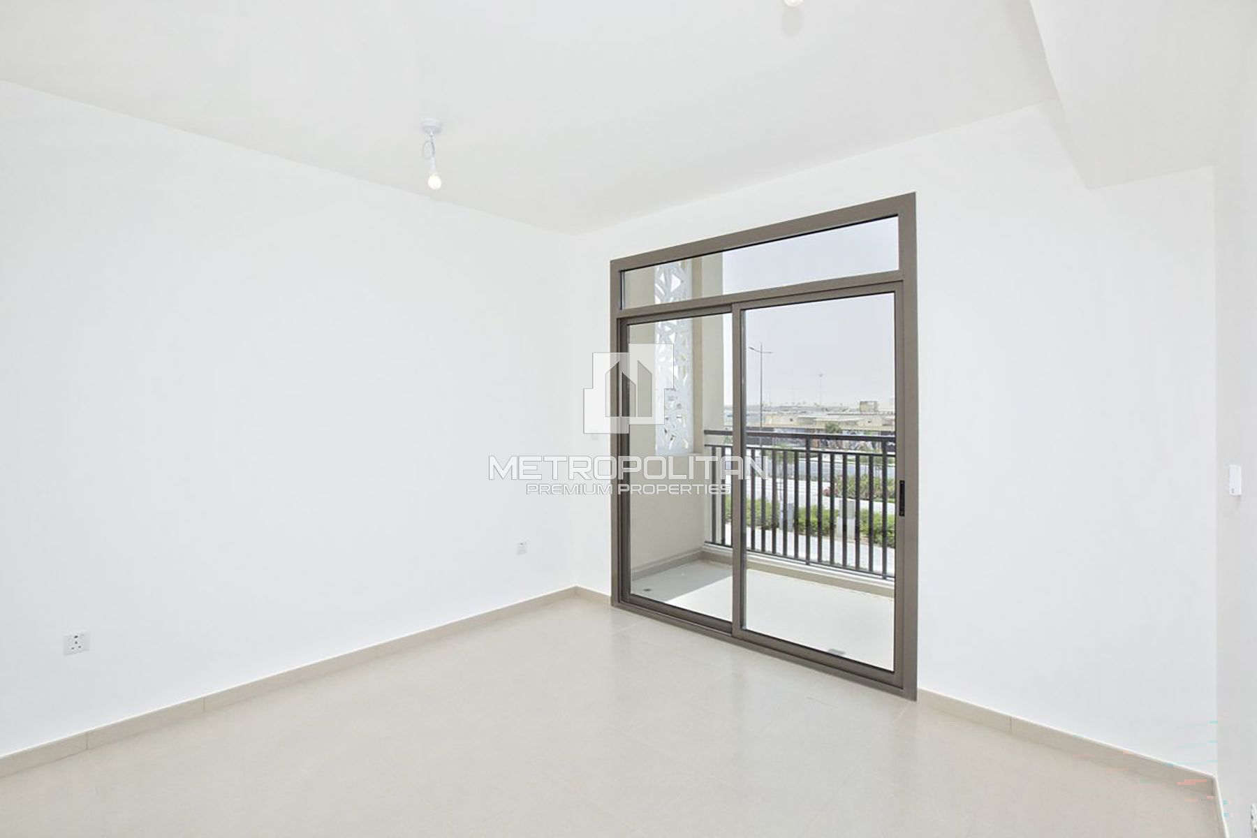 Exclusive | Single Row | Close to Amenities