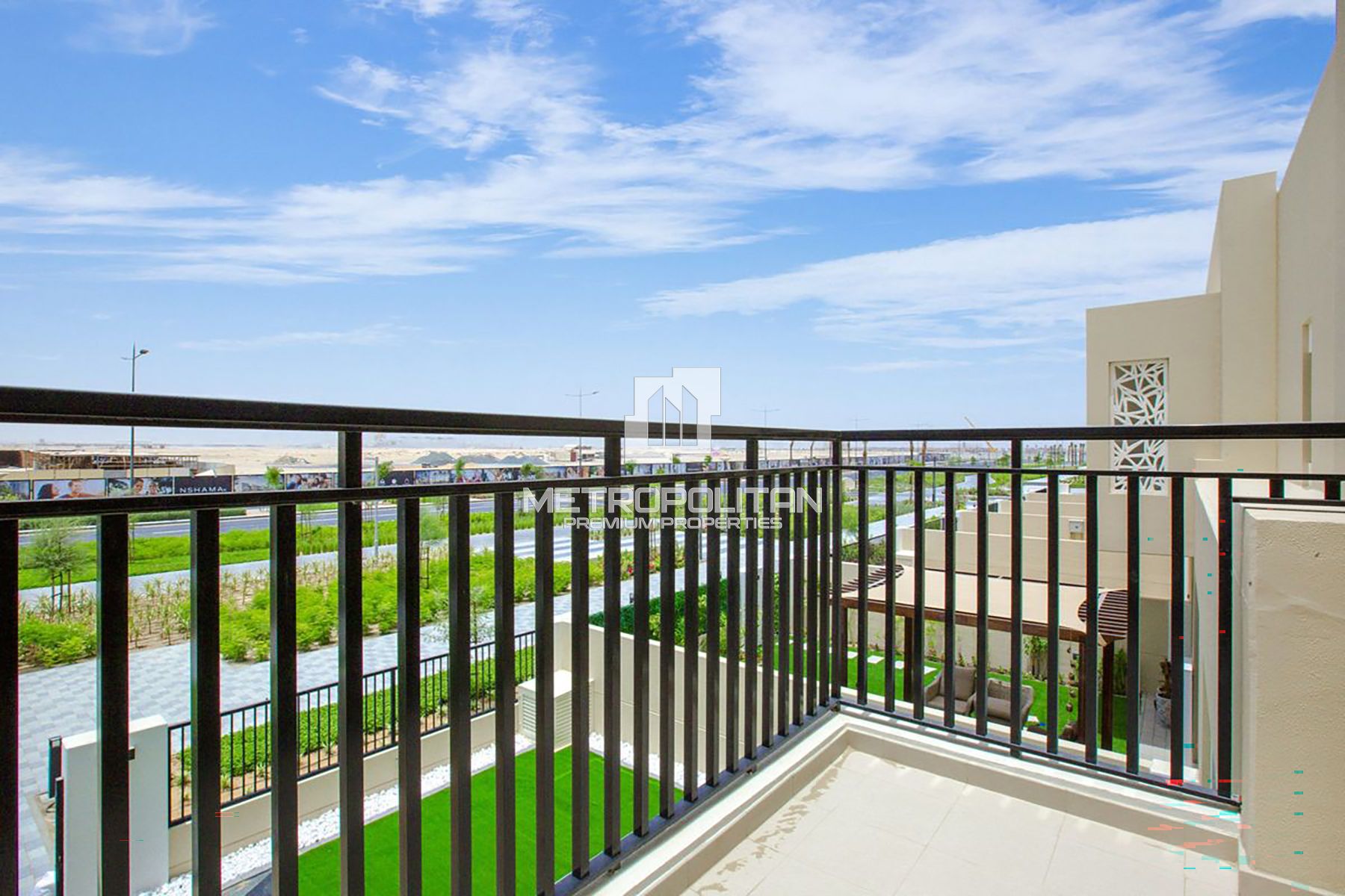 Exclusive | Single Row | Close to Amenities