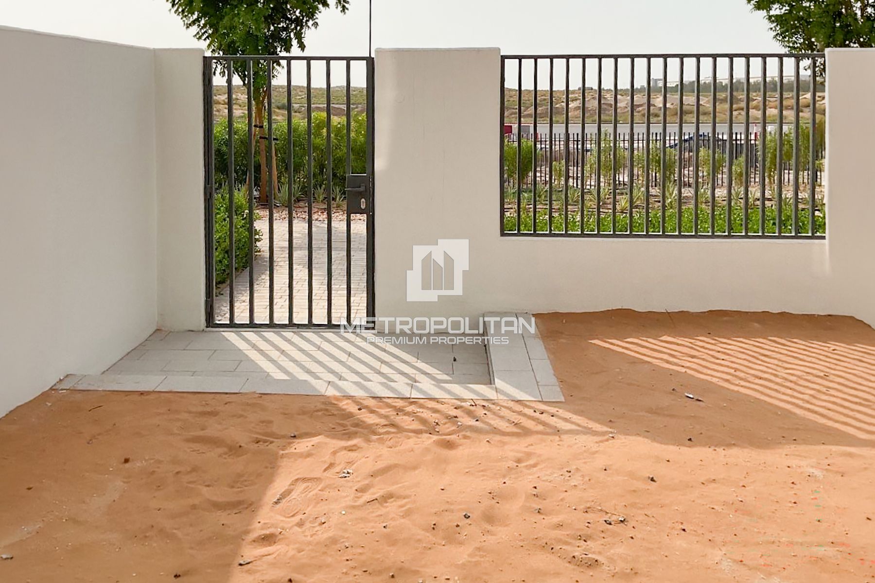 Vastu Compliant | Single Row | Bigger Layout