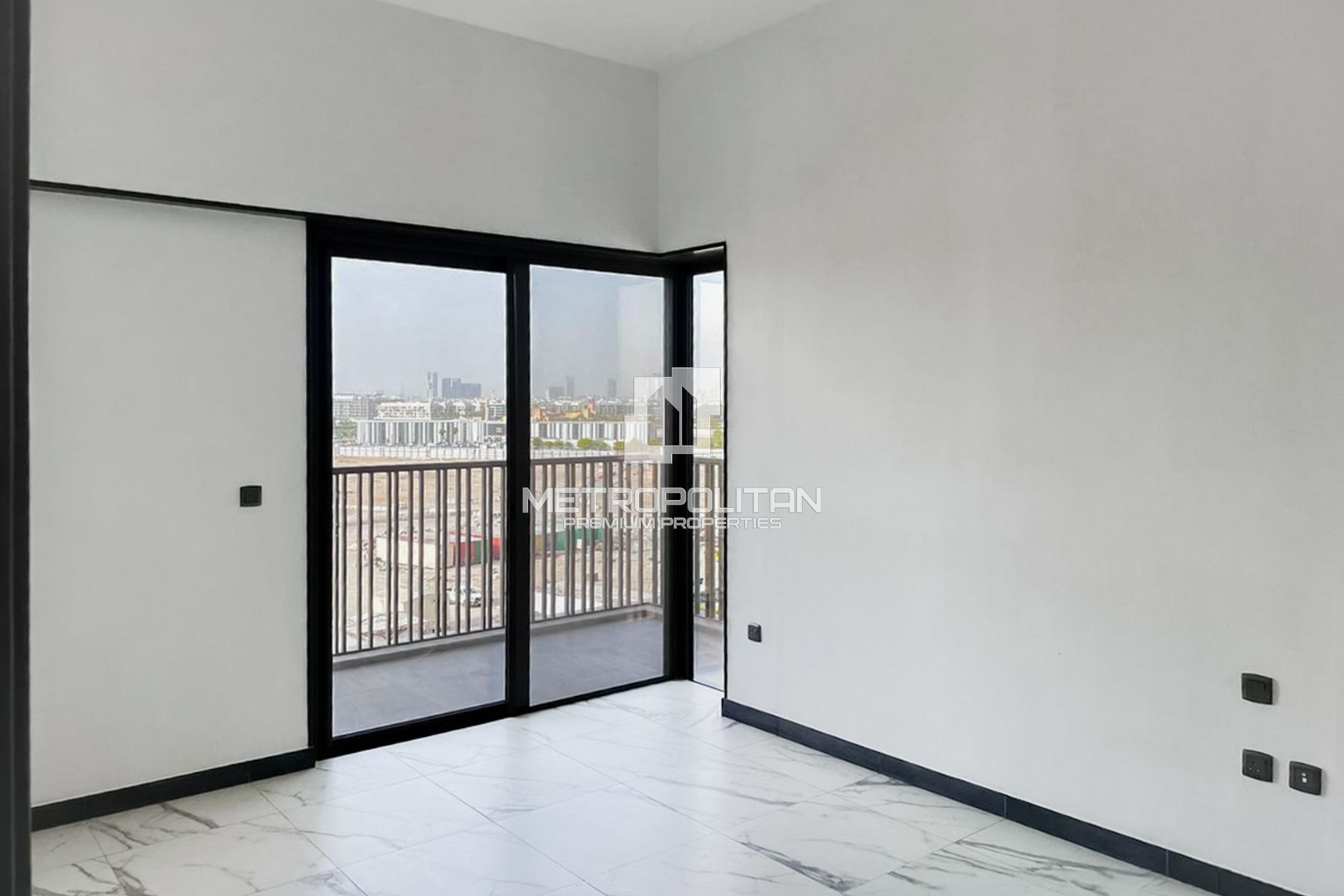 Modern 1-BR | Prime Location | Premium Community
