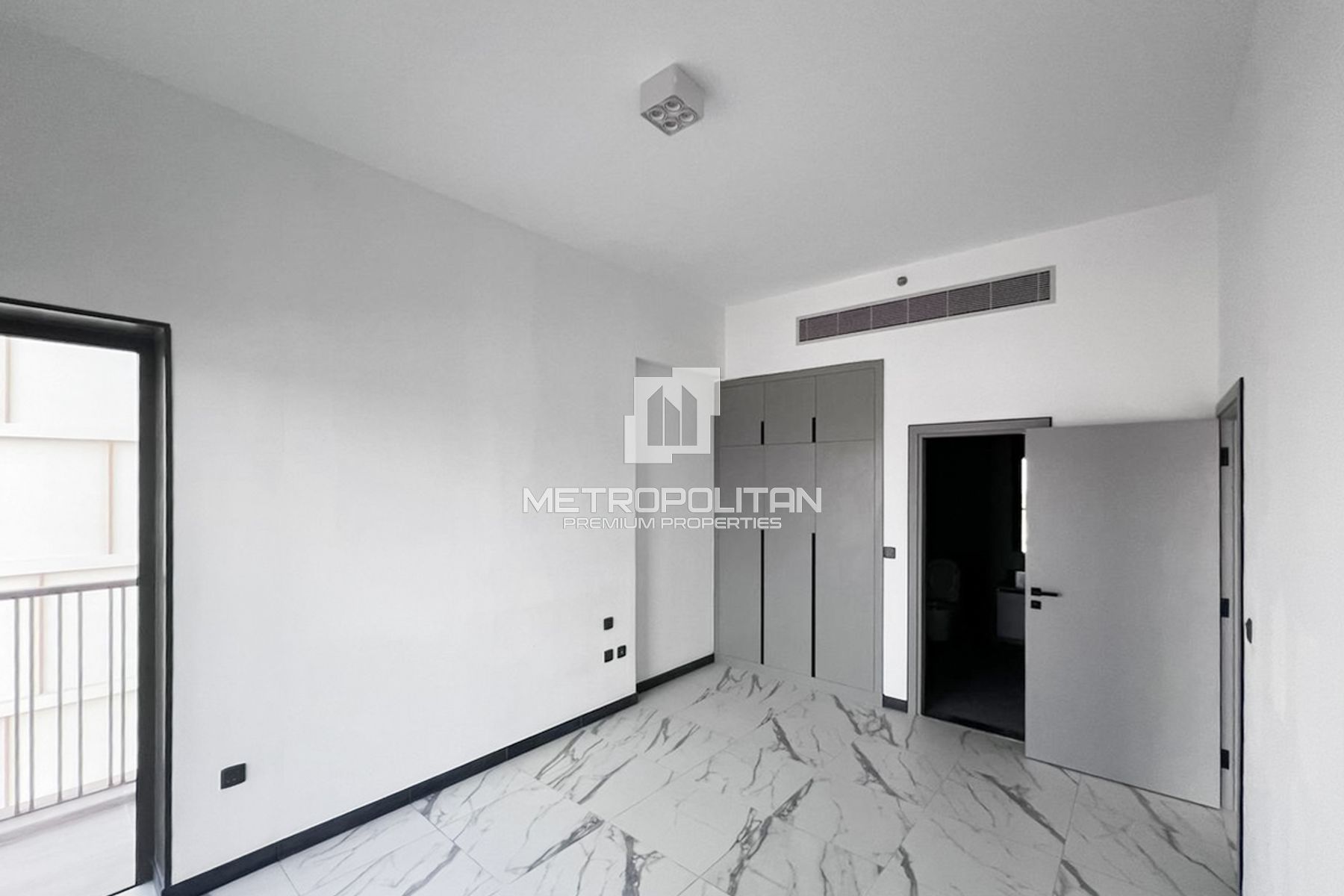 Modern 1-BR | Prime Location | Premium Community