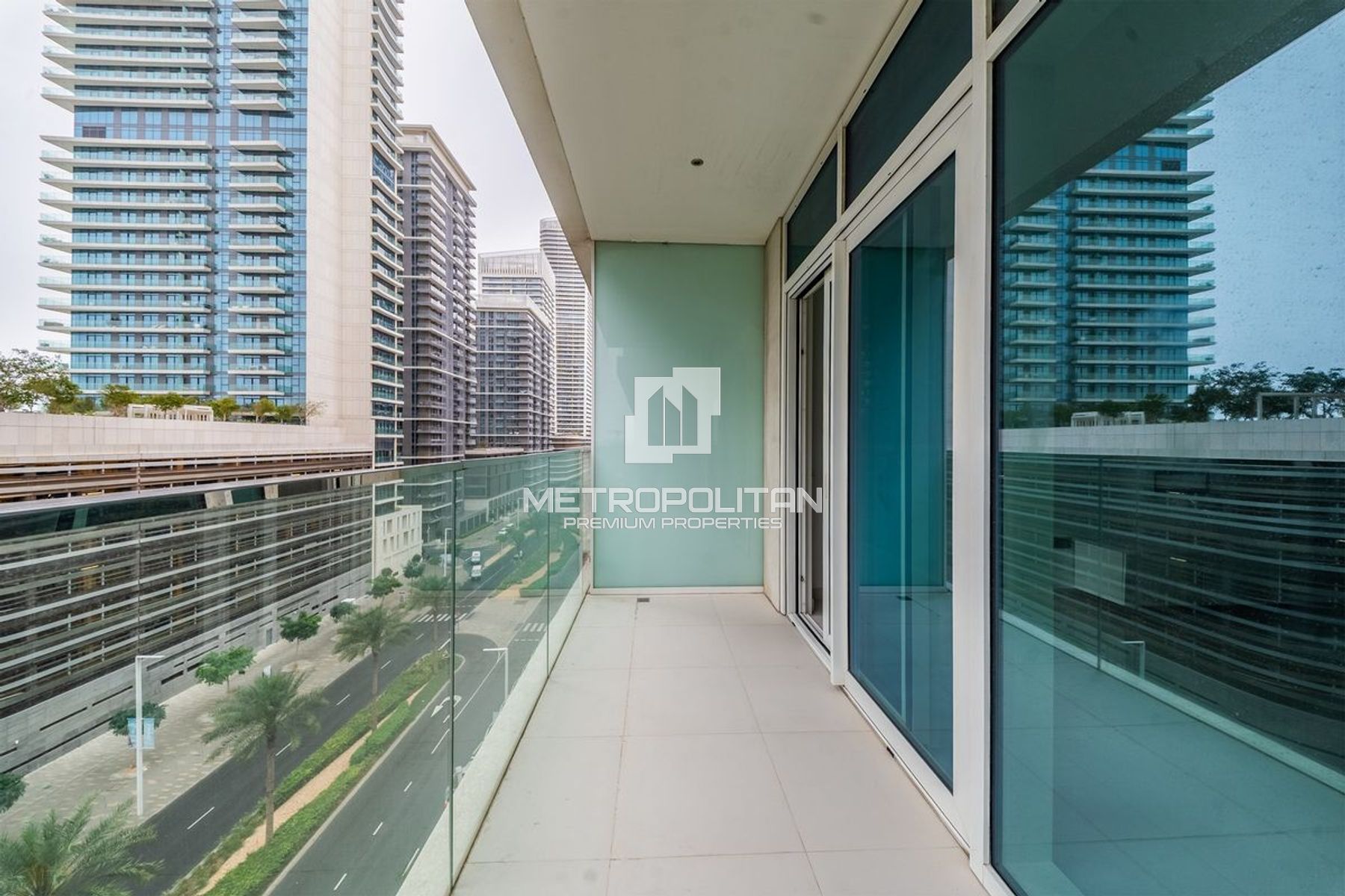 1BR Apartment for Sale in Sunrise Bay Tower 2, Dubai Harbour - MPS-50917