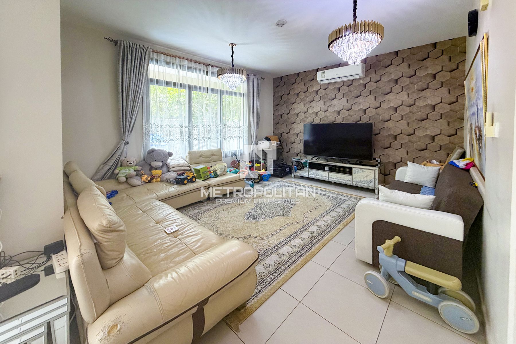 VOT | Type 2 | Great Condition| Close to Amenities