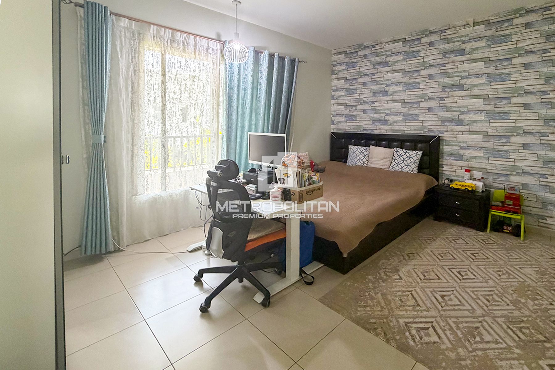 VOT | Type 2 | Great Condition| Close to Amenities