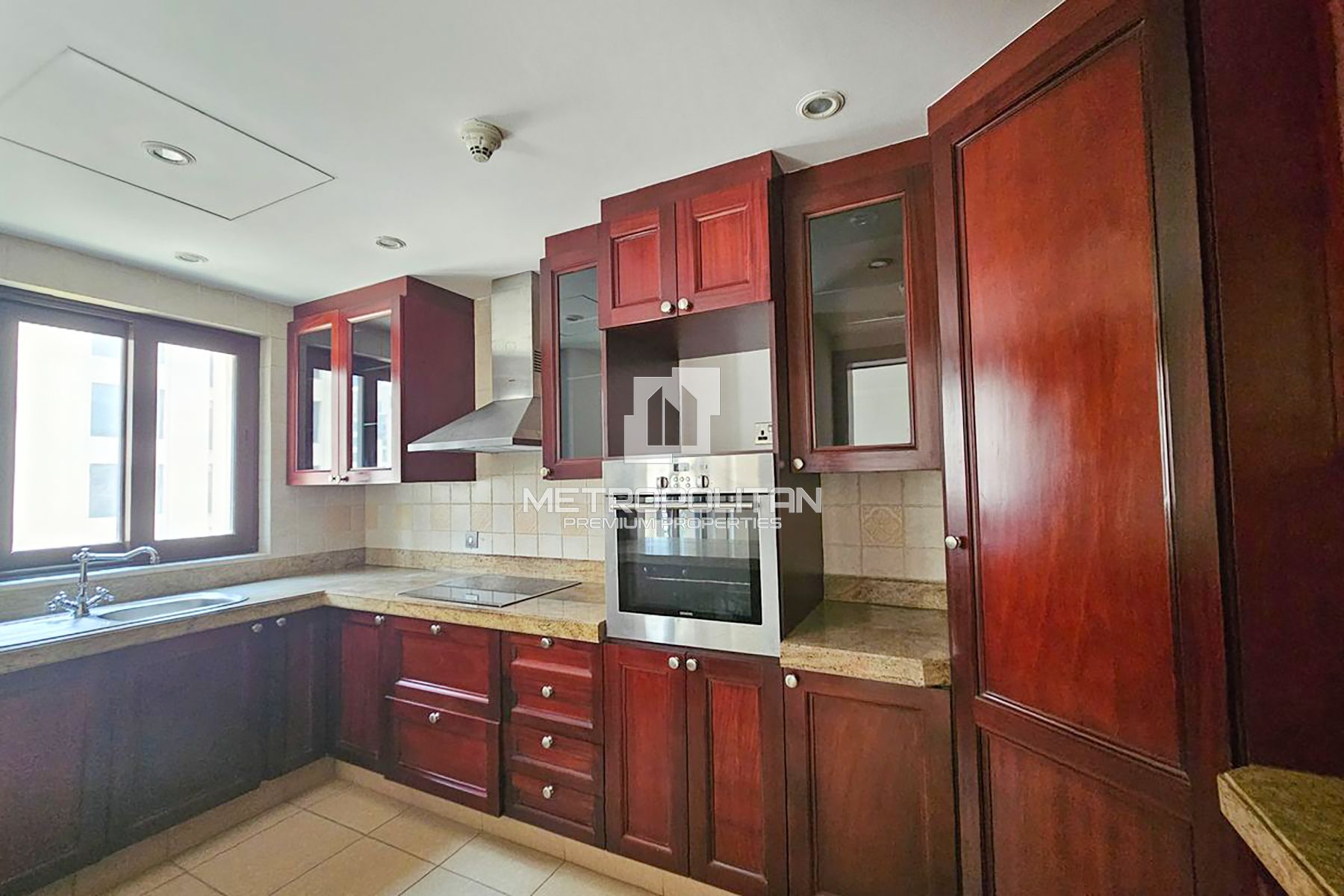 Vacant | Spacious Layout | Multiple Options