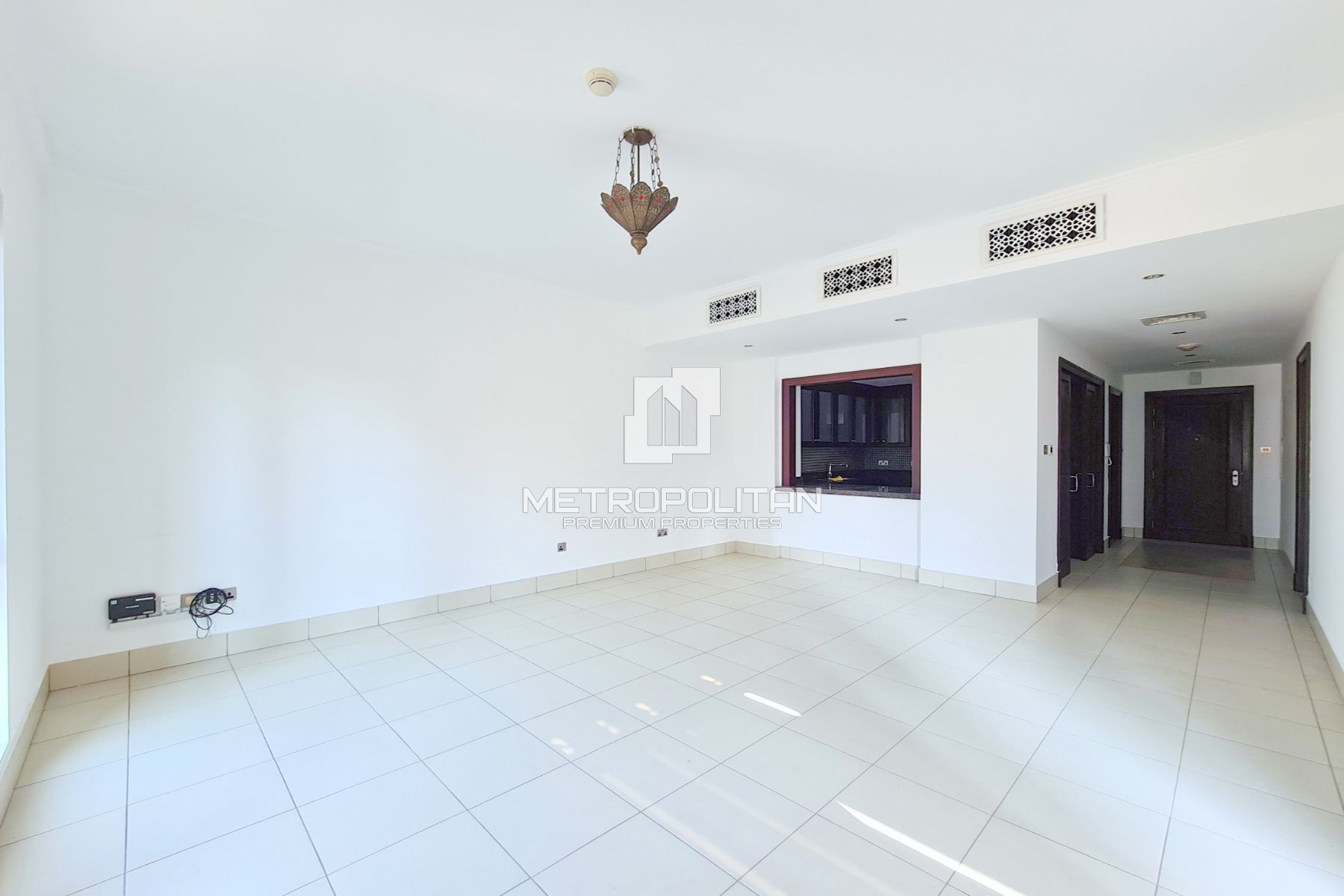Vacant | Spacious Layout | Multiple Options